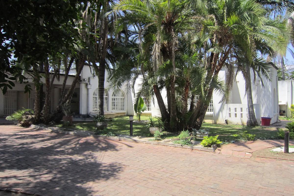 5 Bedroom House For Sale Strathaven (Zimbabwe) 3ZB1402223 Pam