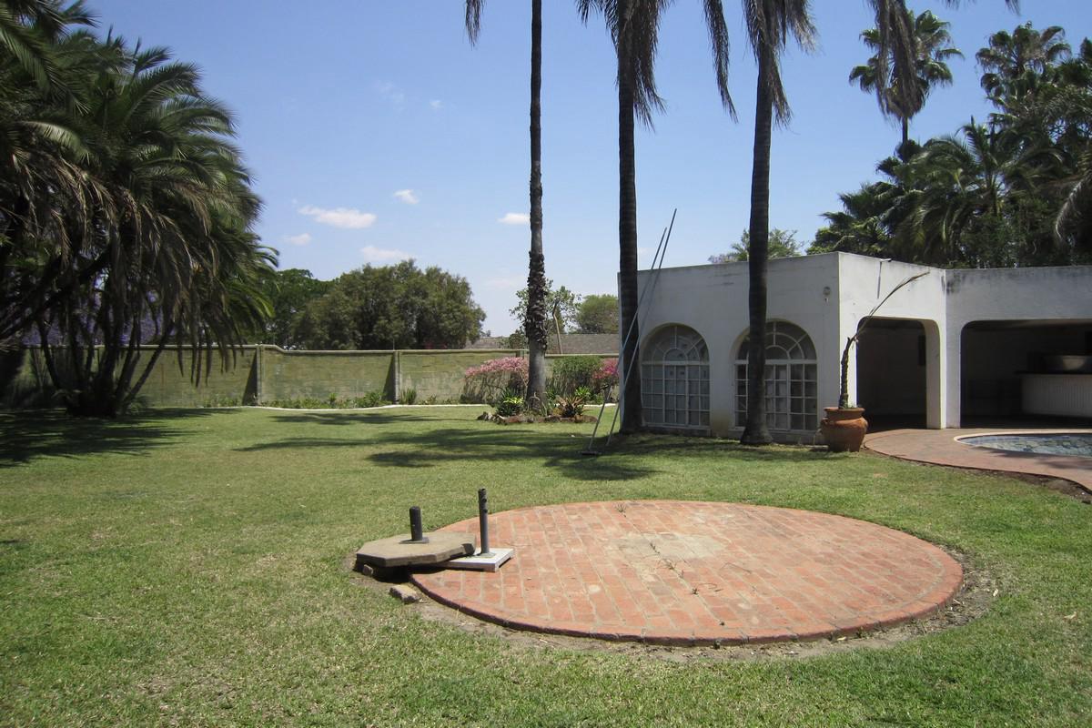 5 Bedroom House For Sale Strathaven (Zimbabwe) 3ZB1402223 Pam