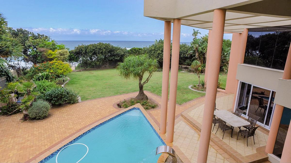 4 Bedroom House For Sale Oslo Beach (Port Shepstone) 1PX1402260