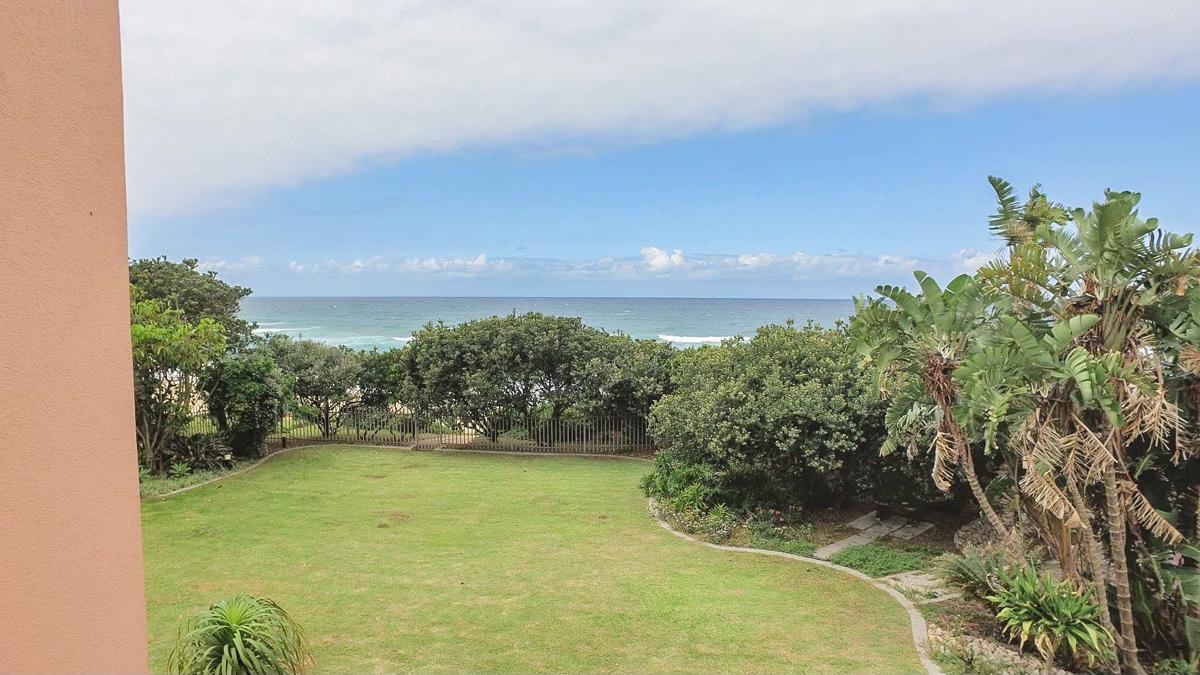 4 Bedroom House For Sale Oslo Beach (Port Shepstone) 1PX1402260