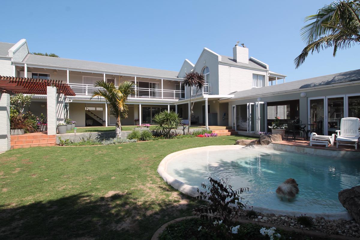 5 Bedroom House For Sale Royal Alfred Marina 1PF1409808 Pam