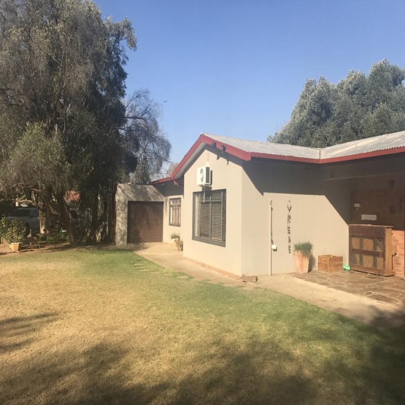 Kimberley Houses For Sale Pam Golding Properties