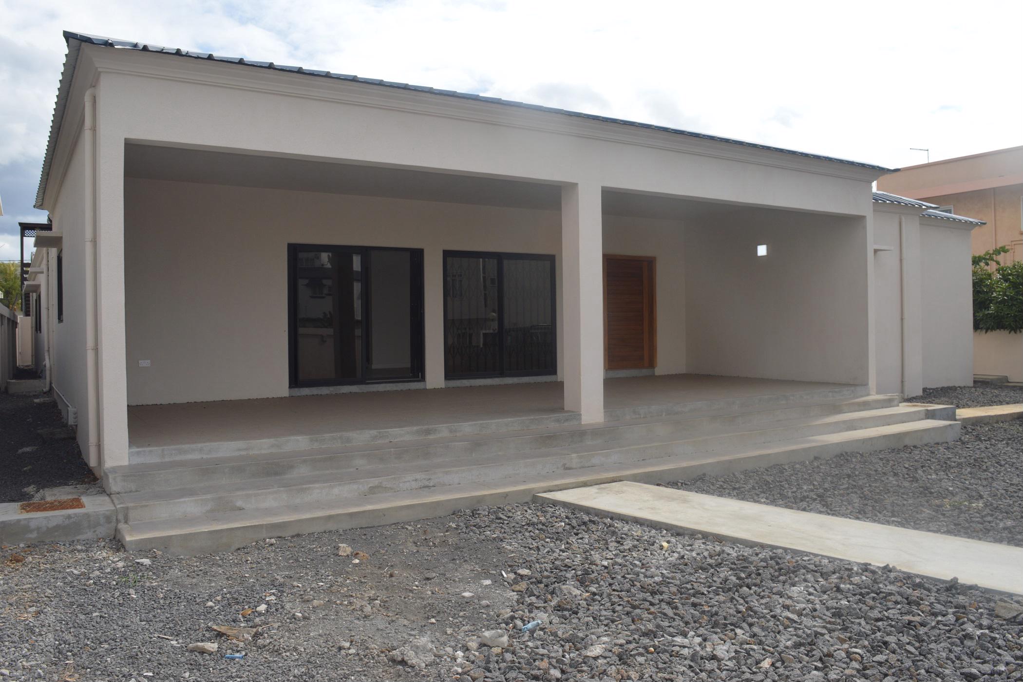 4 Bedroom House For Sale Flic en Flac (Mauritius) MUR1406909 Pam Golding Properties