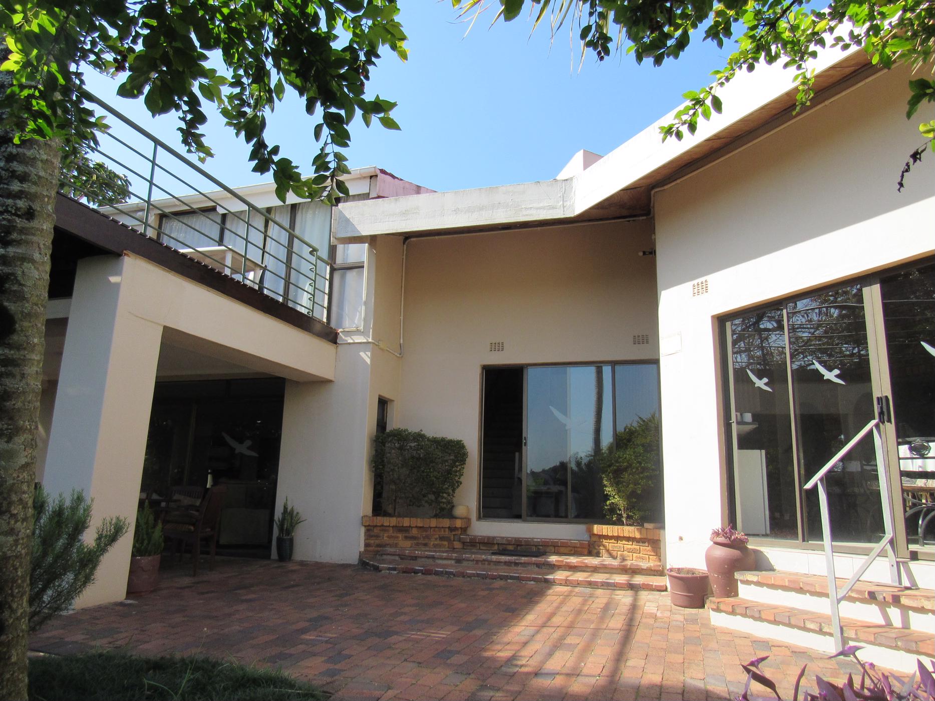 11 Bedroom House For Sale Amanzimtoti 1WB1407615 Pam Golding