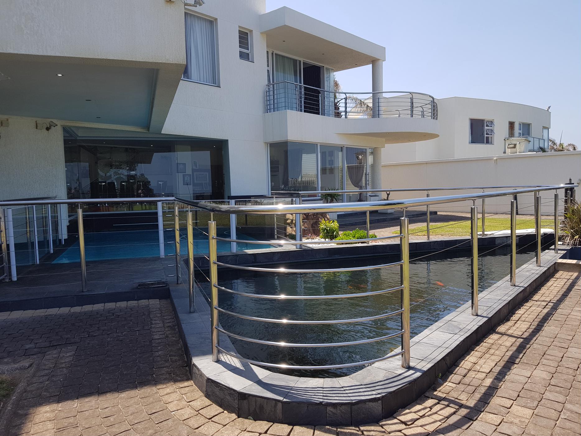 4 Bedroom House For Sale Oslo Beach (Port Shepstone) 1PX1408447