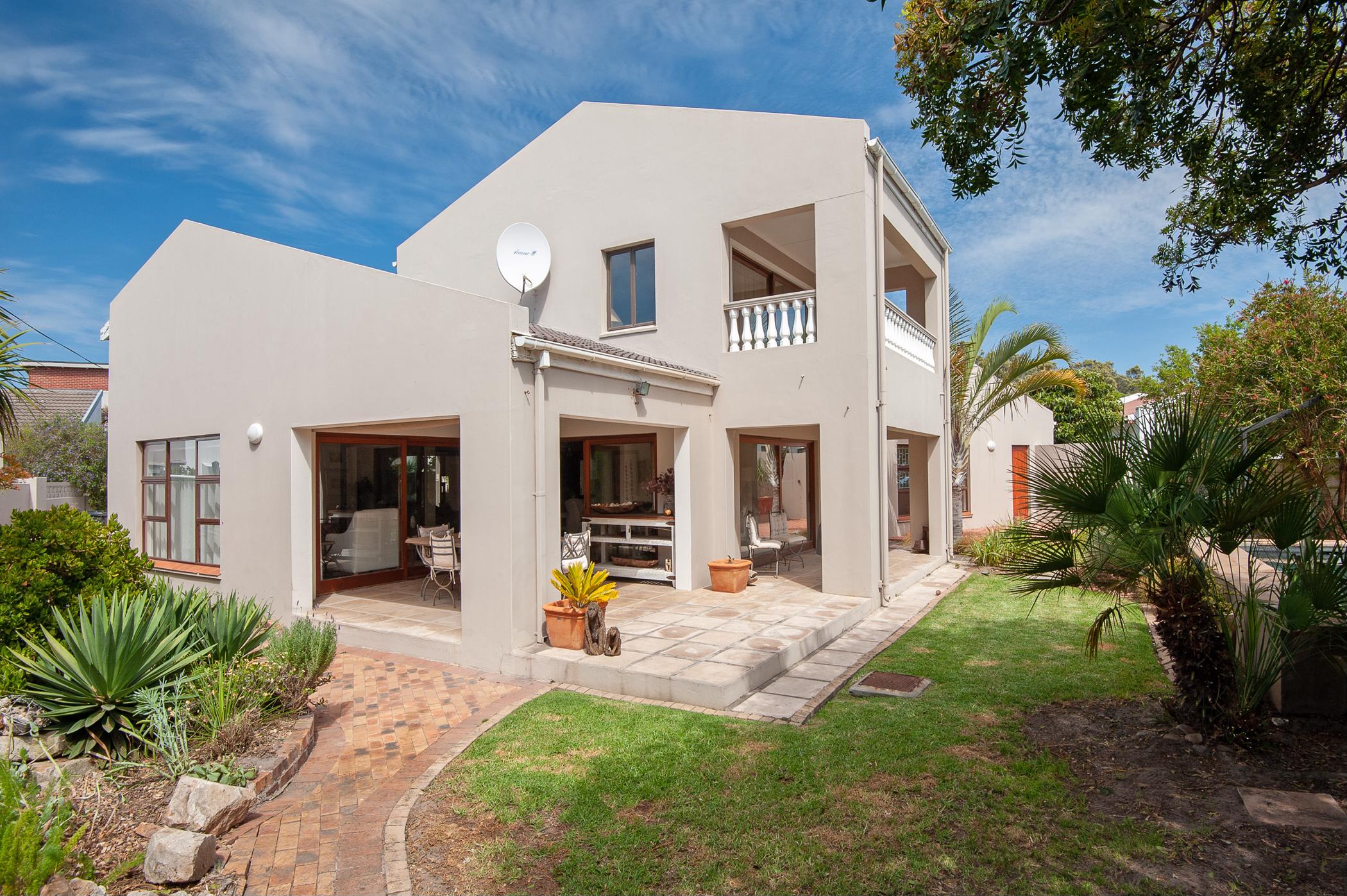 Westcliff (Hermanus) Houses For Sale Pam Golding Properties