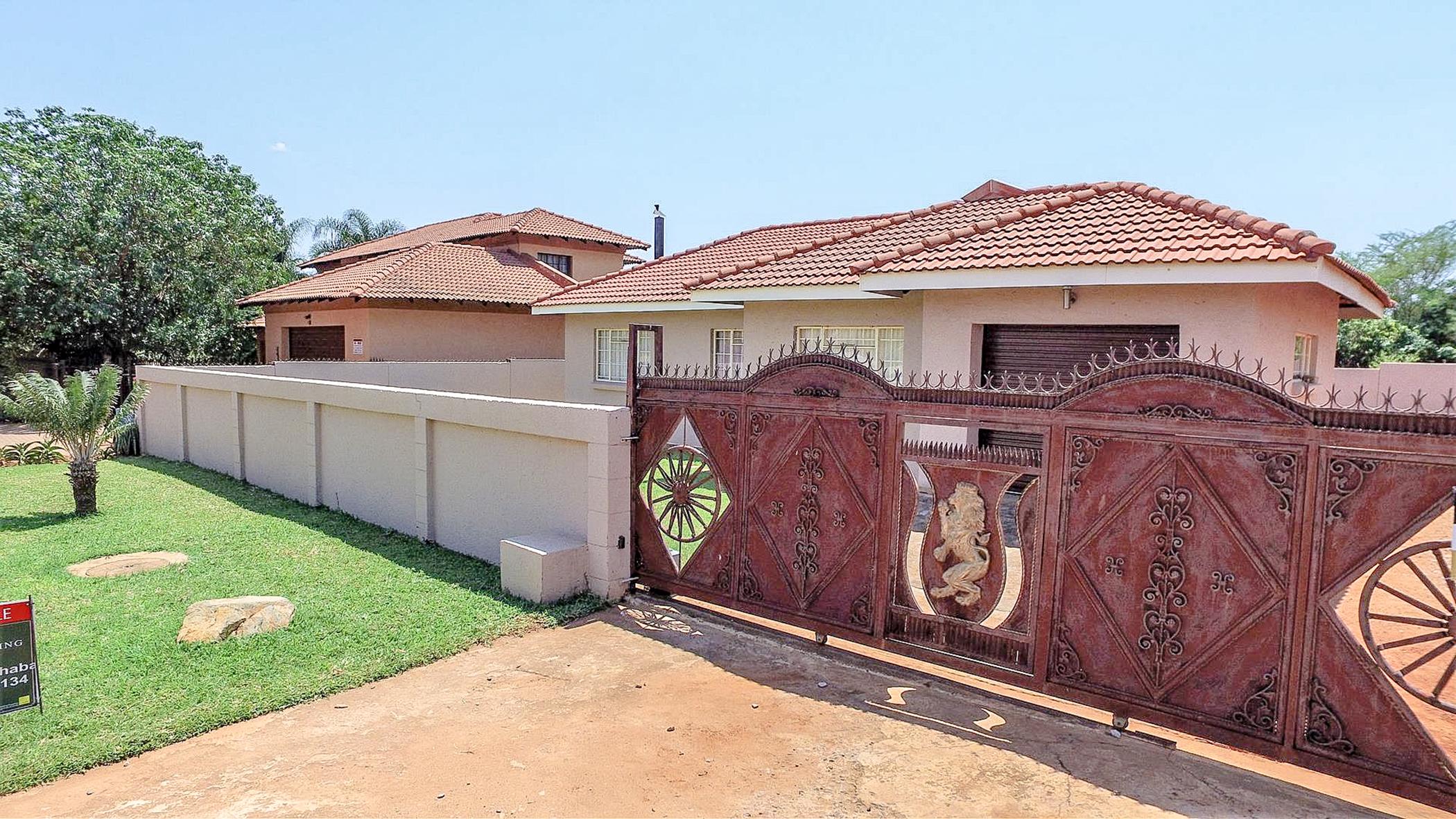 3 Bedroom House For Sale Malelane 1NK1400053 Pam Golding Properties