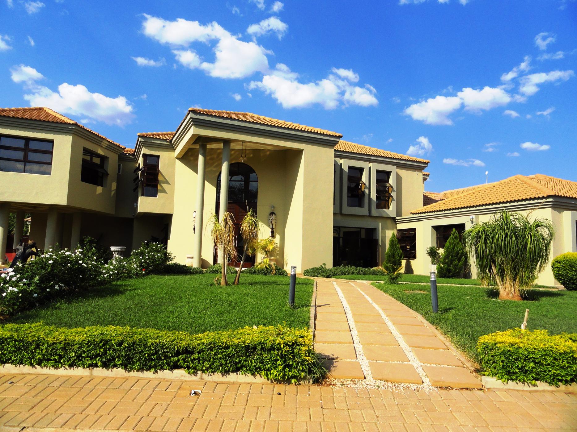 4 Bedroom House For Sale Phakalane Golf Estate (Botswana