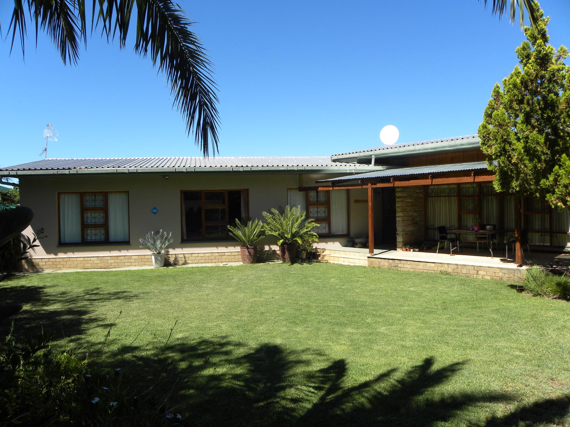 4 Bedroom House For Sale Somerset East 1KK1418255 Pam Golding