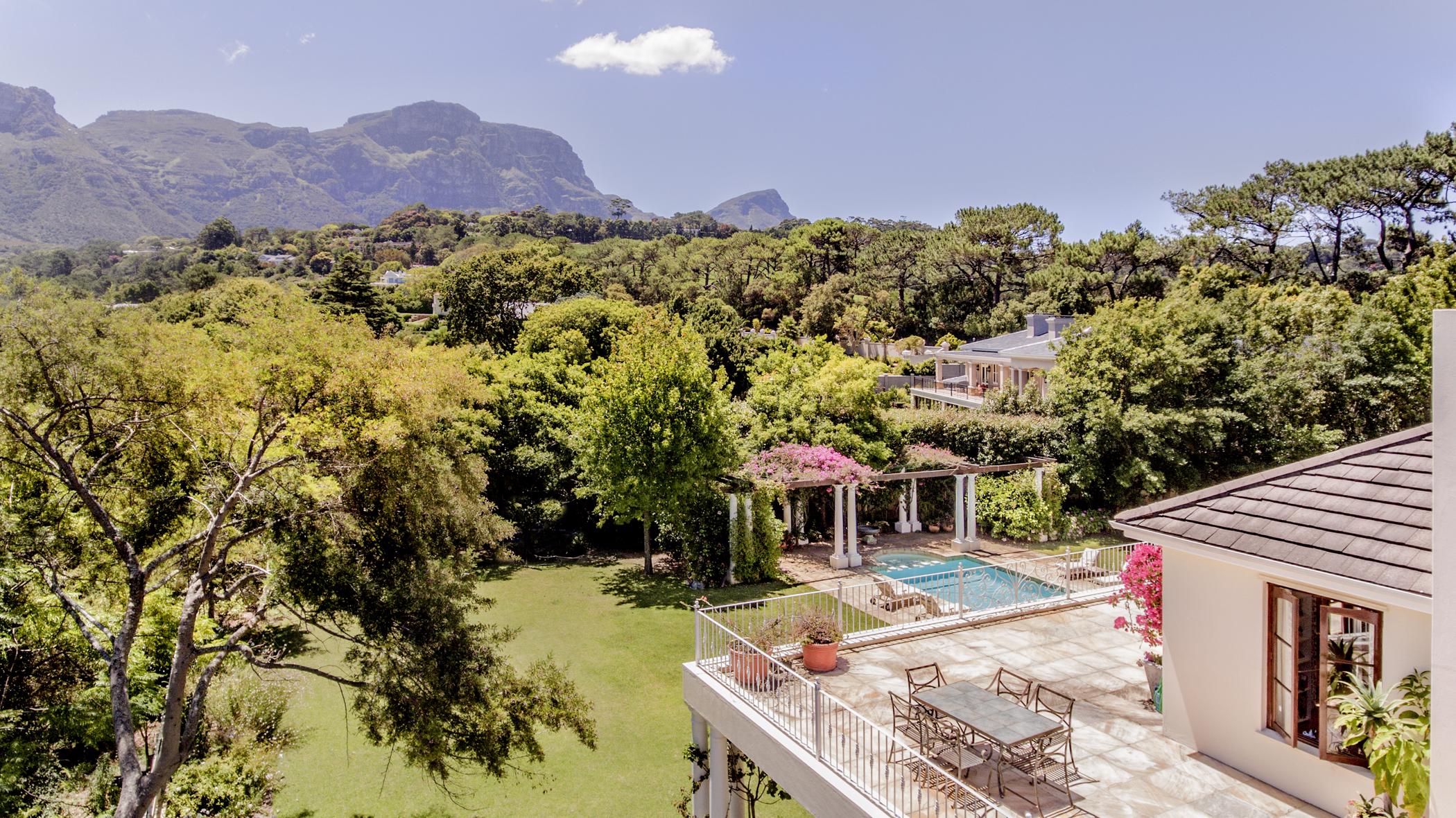6 Bedroom House For Sale Constantia Upper KW1483931 Pam Golding