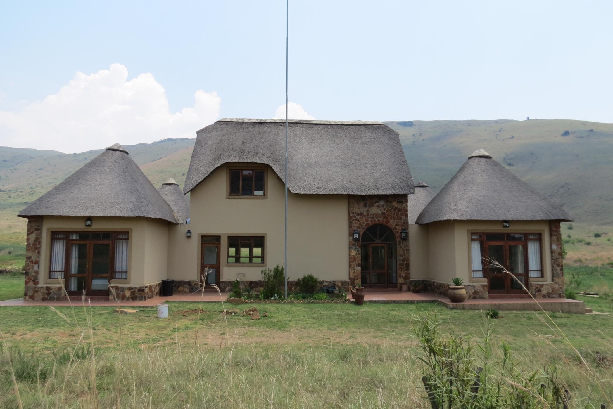 4 Bedroom House For Sale Doornkop Fish and Wildlife Reserve