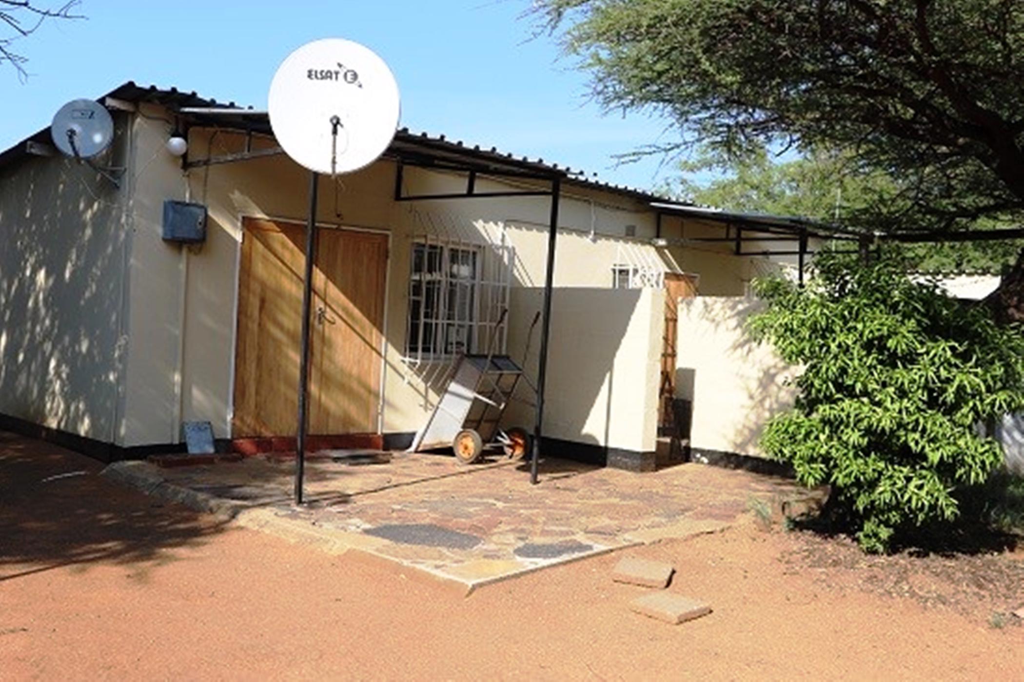 4 Bedroom House For Sale Gaborone North (Botswana) 3BO1432249 Pam