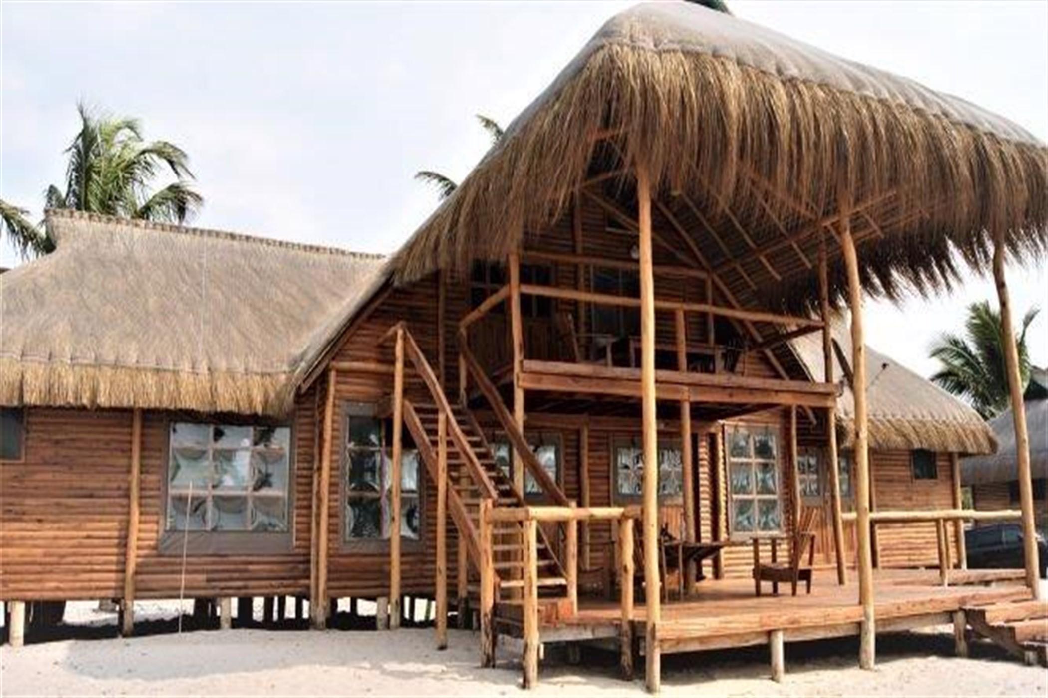 3 Bedroom Beachfront Villa For Sale Morrumbene (Inhambane, Mozambique