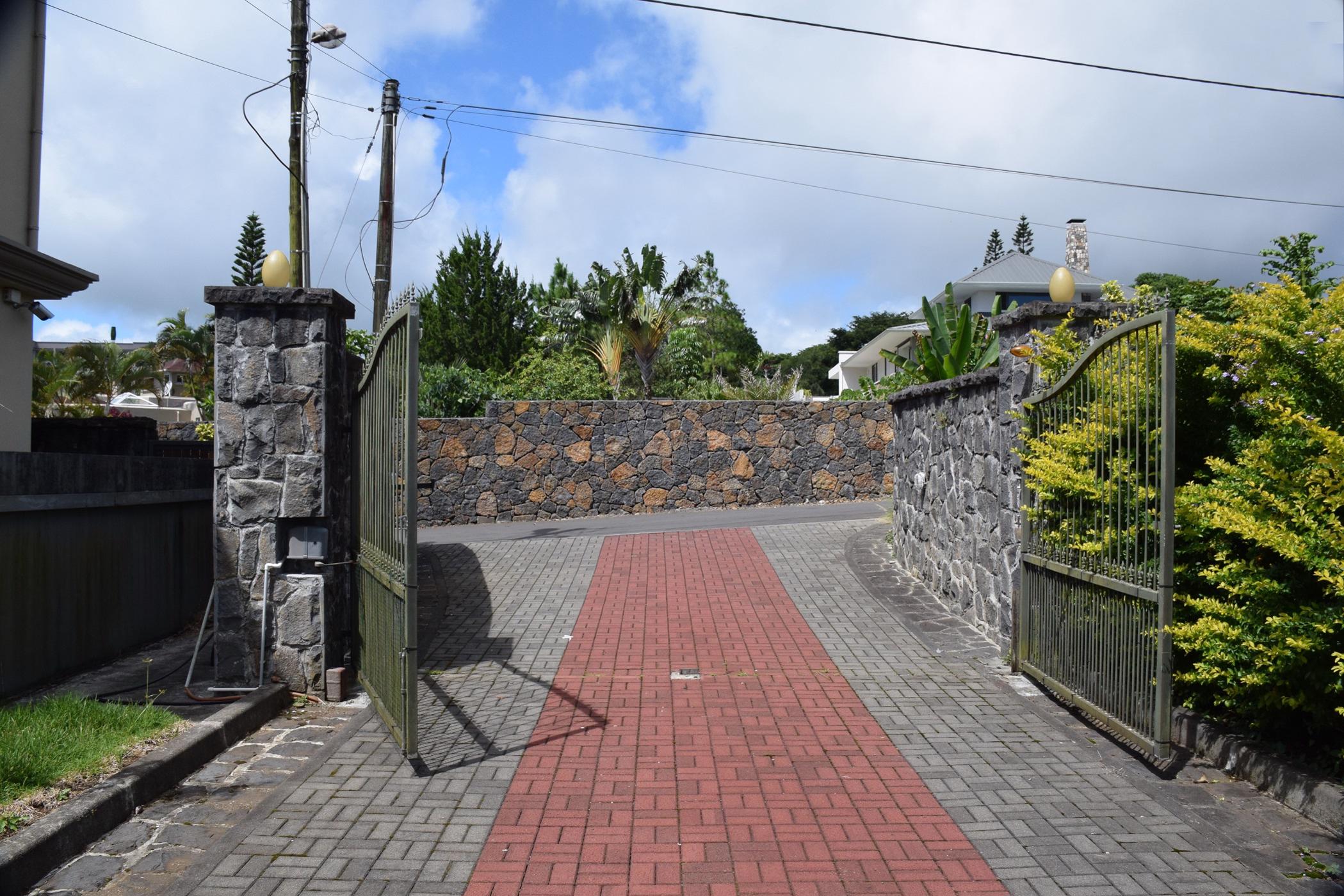 3 Bedroom House For Sale Floreal (Mauritius) MCB1422355 Pam