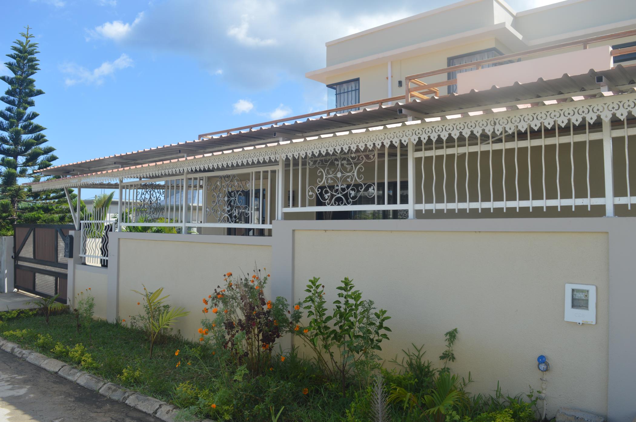6 Bedroom House For Sale Albion (Mauritius) MUR1421866 Pam