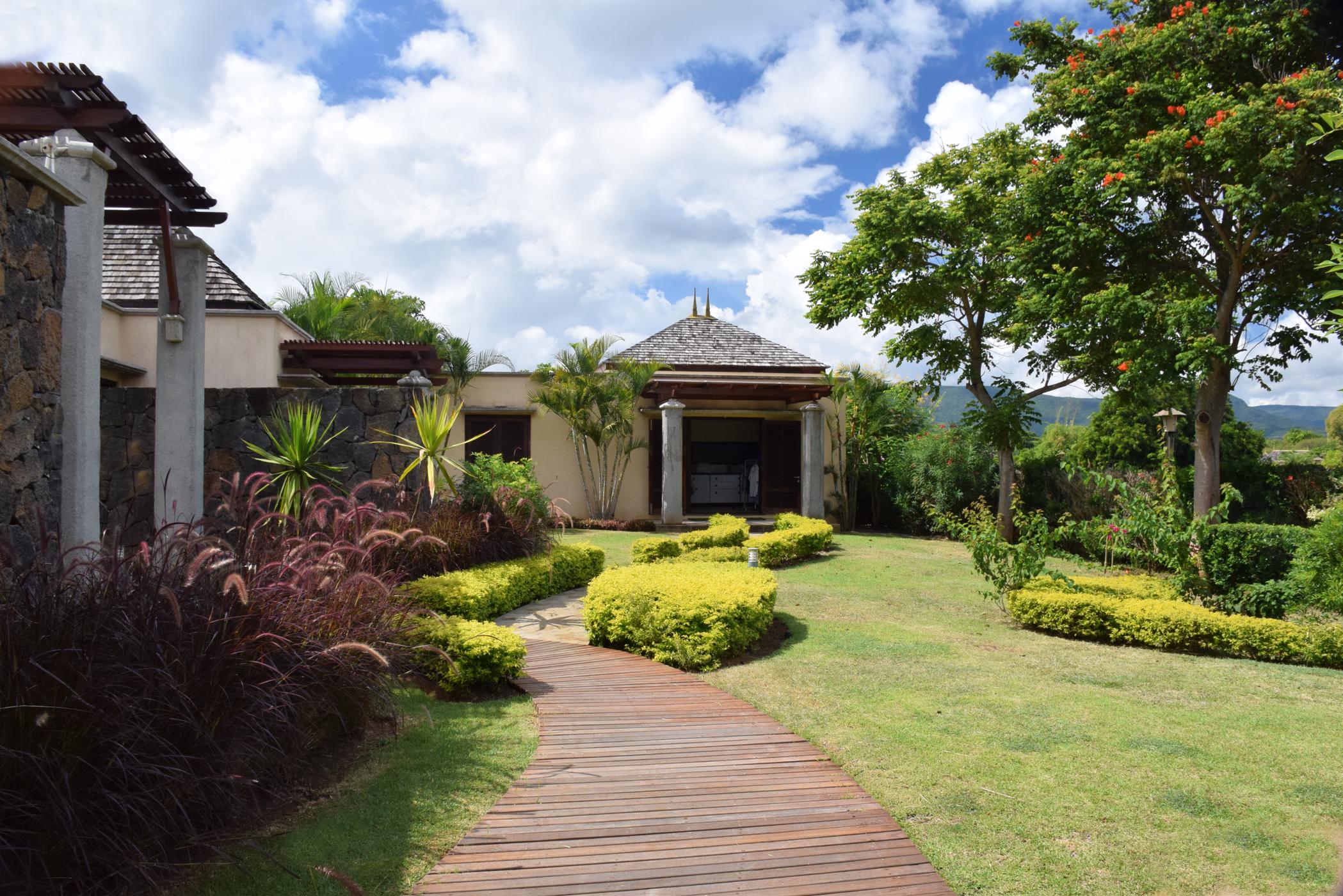 4 Bedroom House For Sale Tamarina Golf and Beach Estate (Mauritius