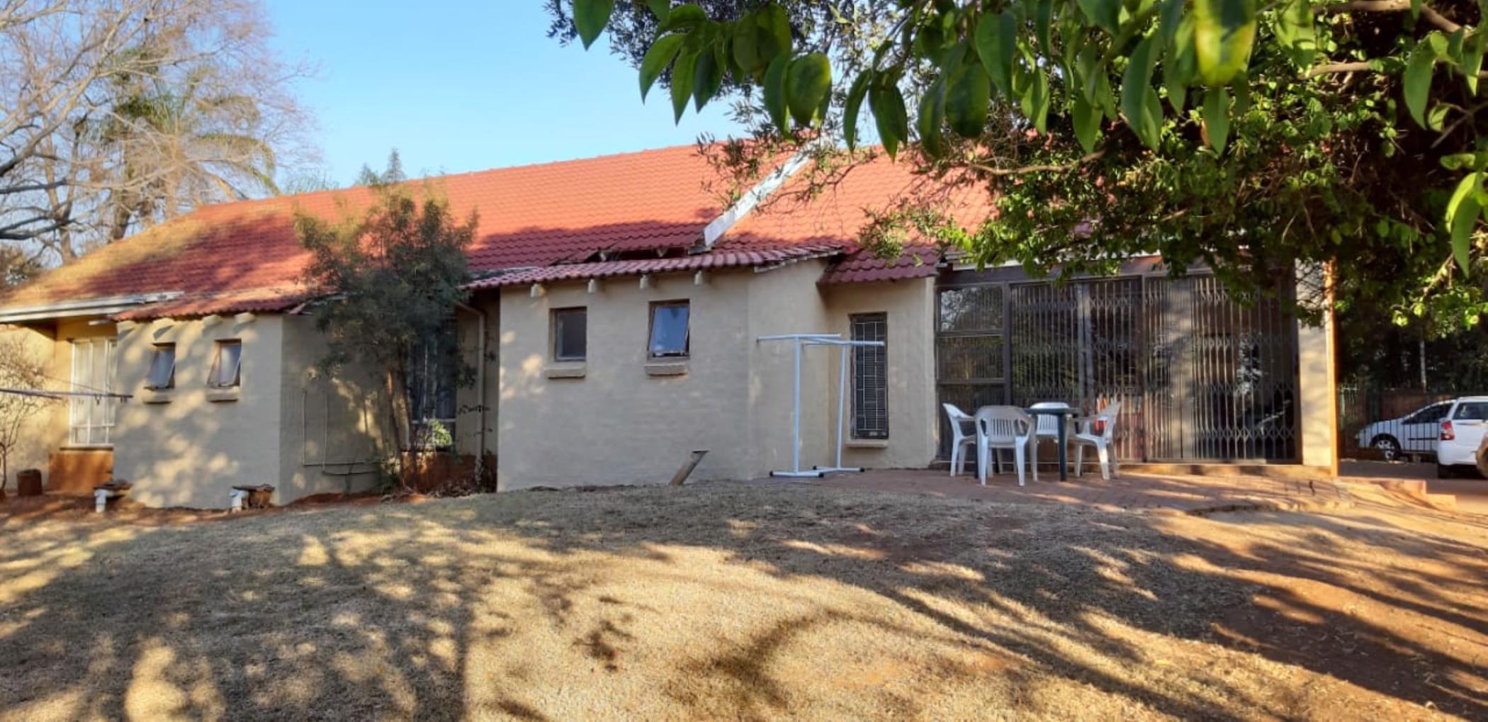 3 Bedroom House For Sale Lynnwood Glen PT1410812 Pam Golding