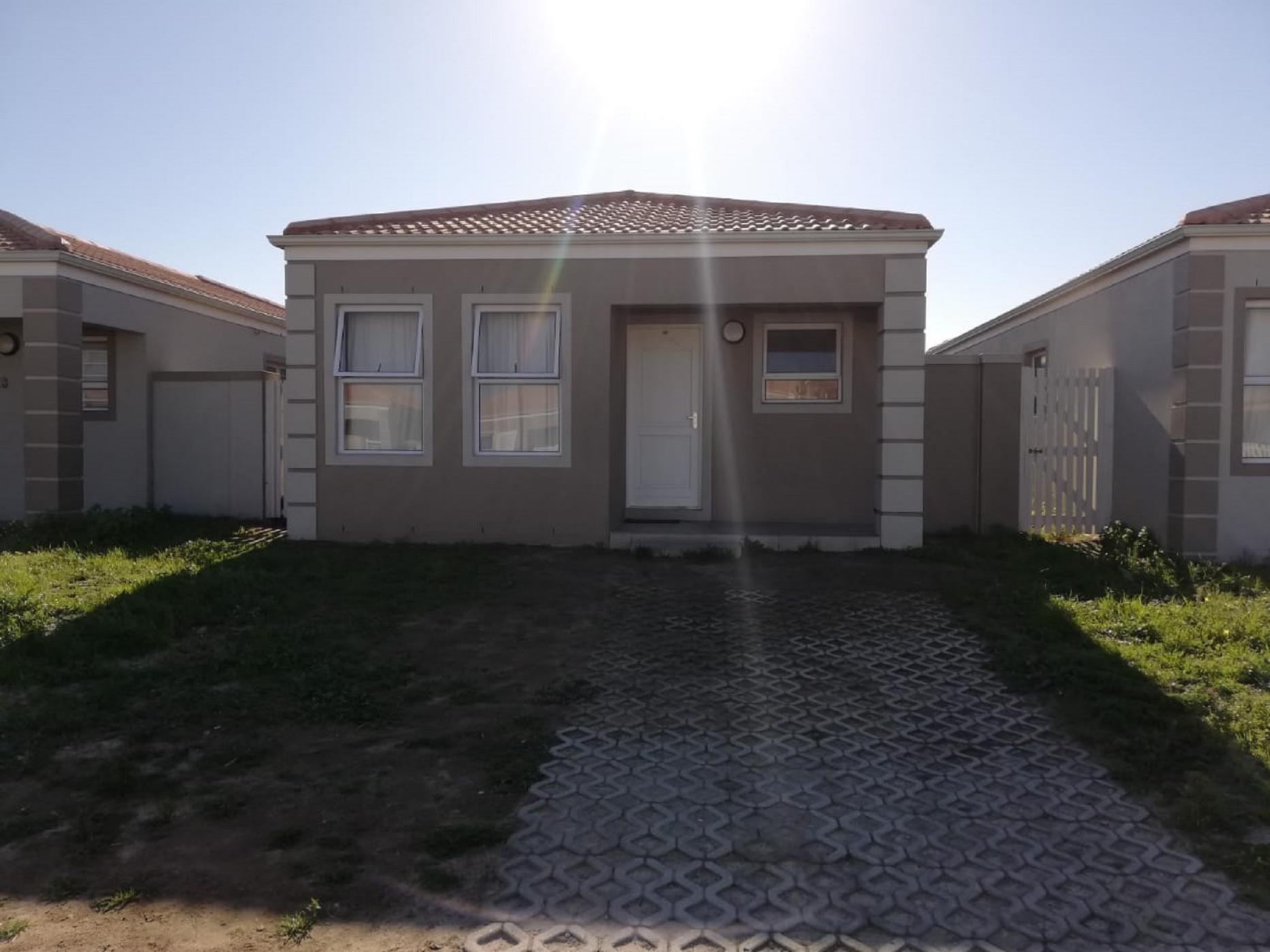 3 Bedroom House For Sale Strandfontein (Cape Town) 1MN1444584 Pam