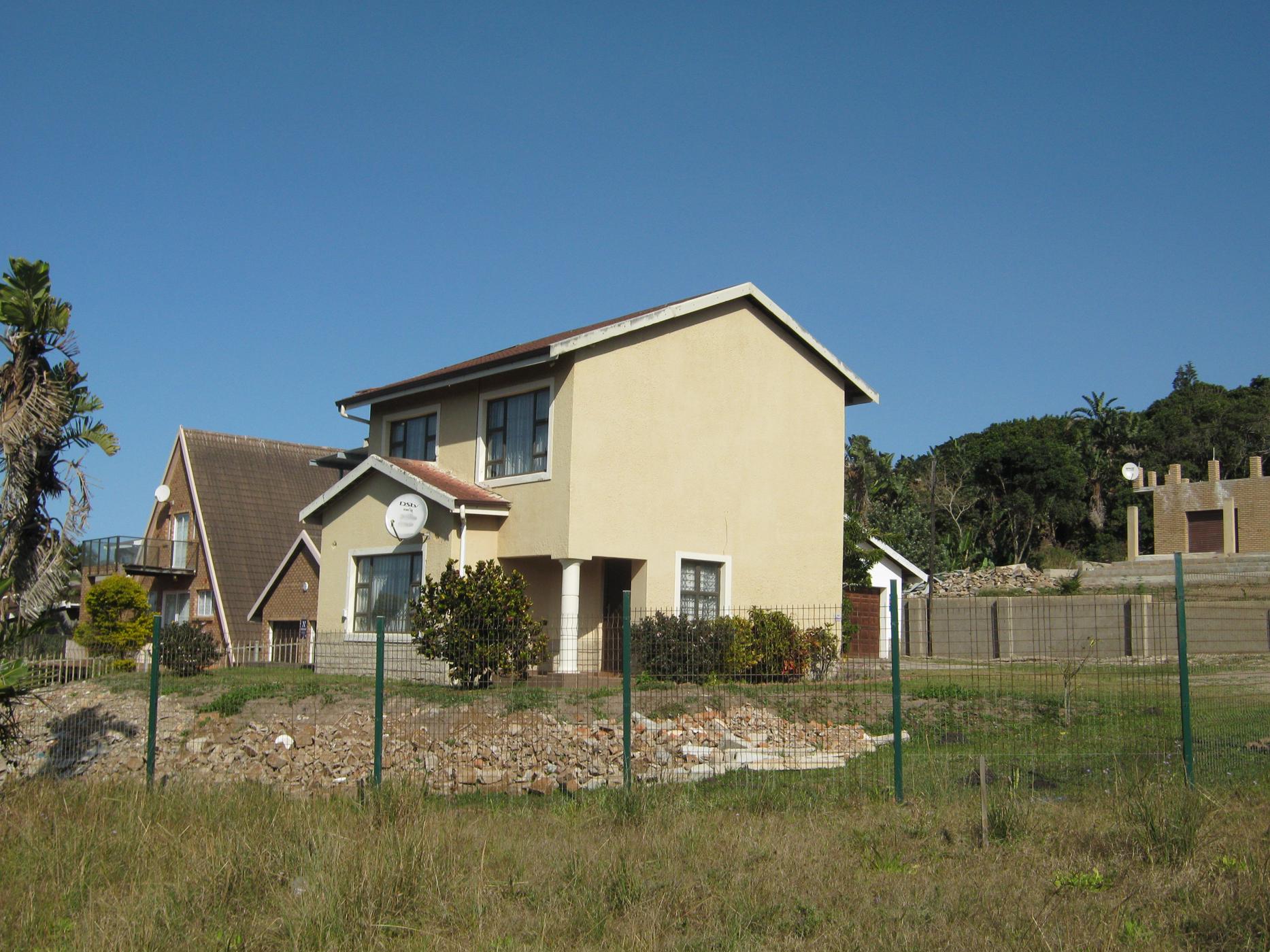 3 bedroom double-storey house for sale in Palm Beach