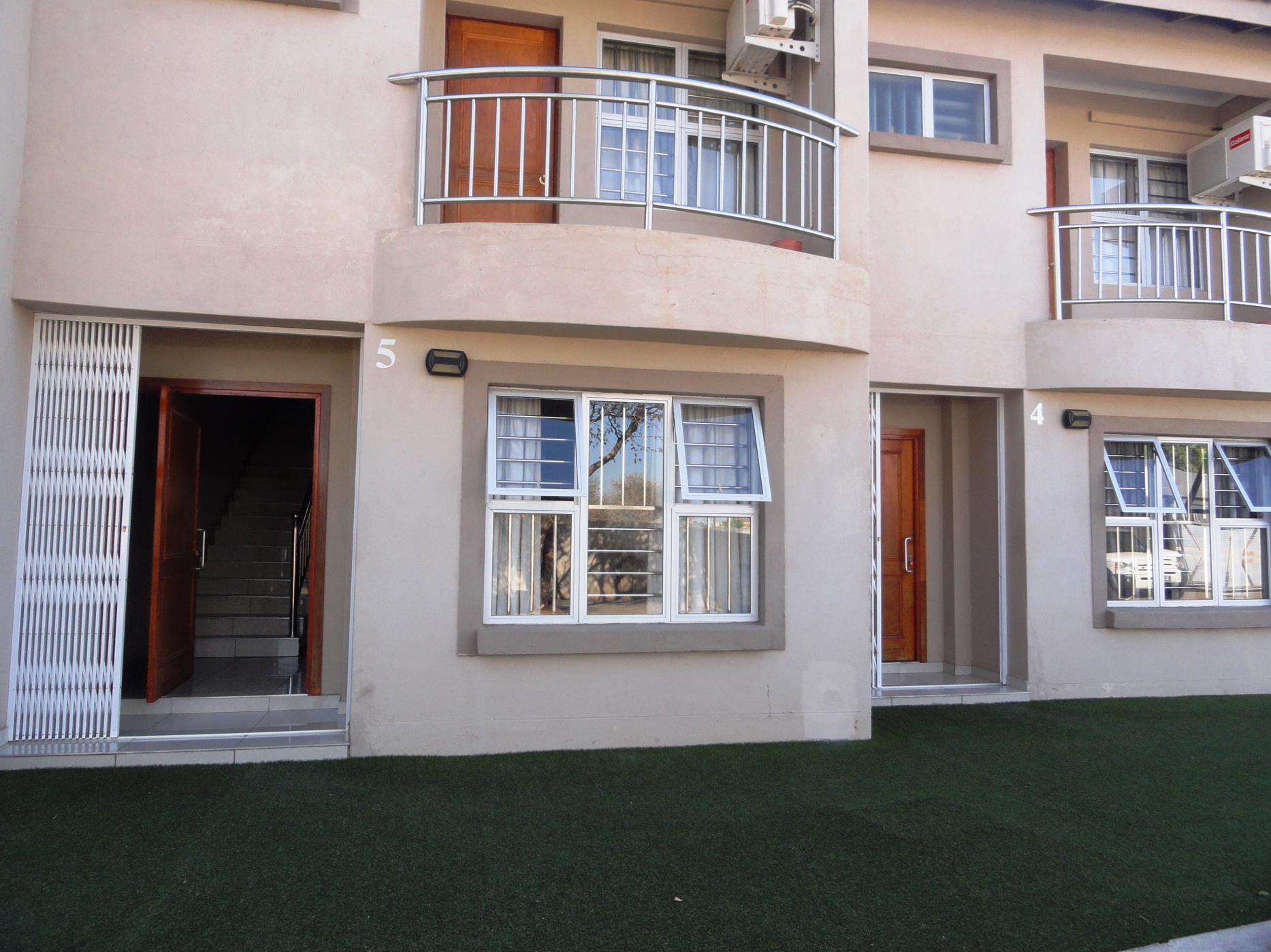 2 Bedroom Townhouse To Rent Block 3 (Botswana) 3BO1480456 Pam