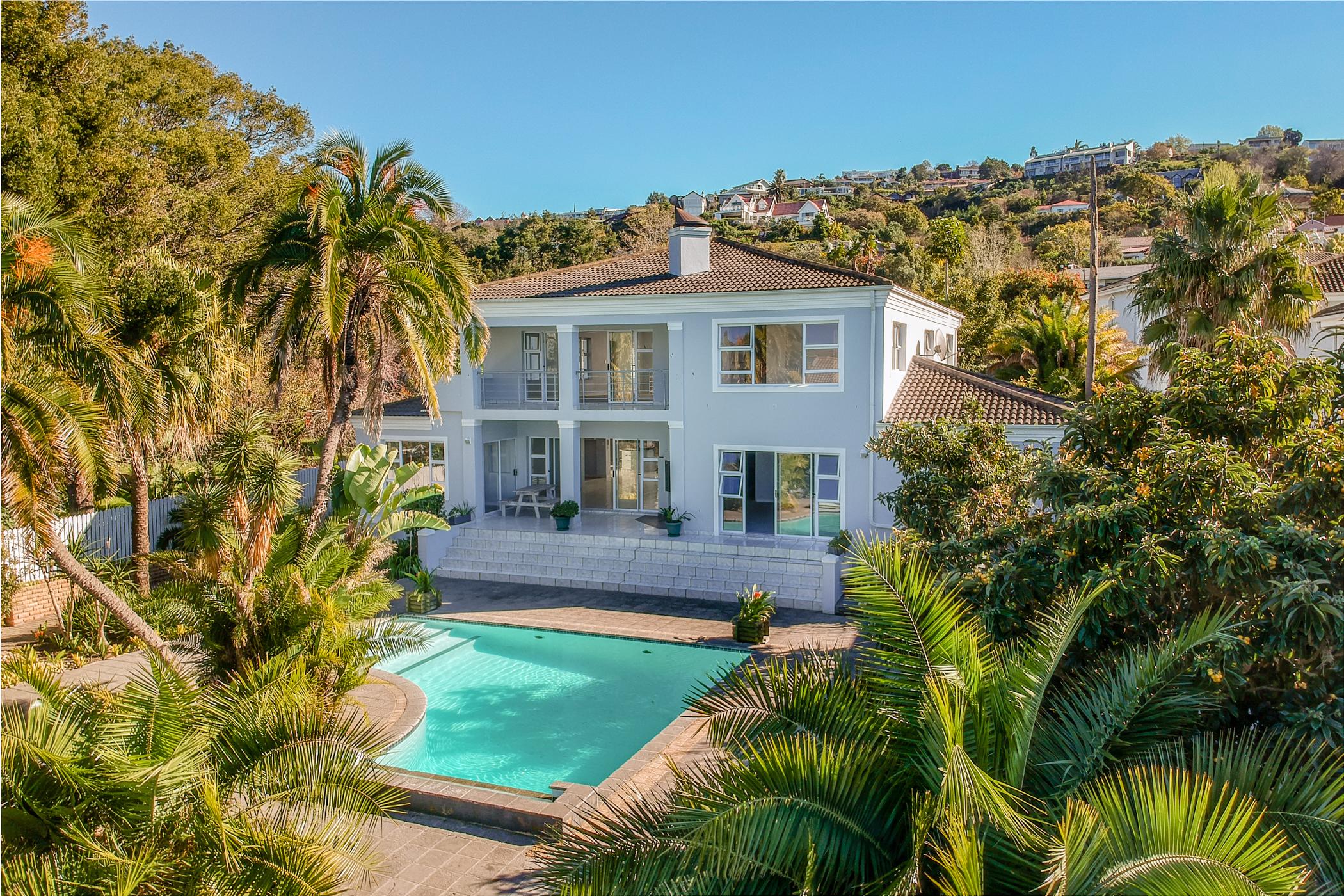 5 Bedroom House For Sale Paradise (Knysna) 1KG1498555 Pam Golding