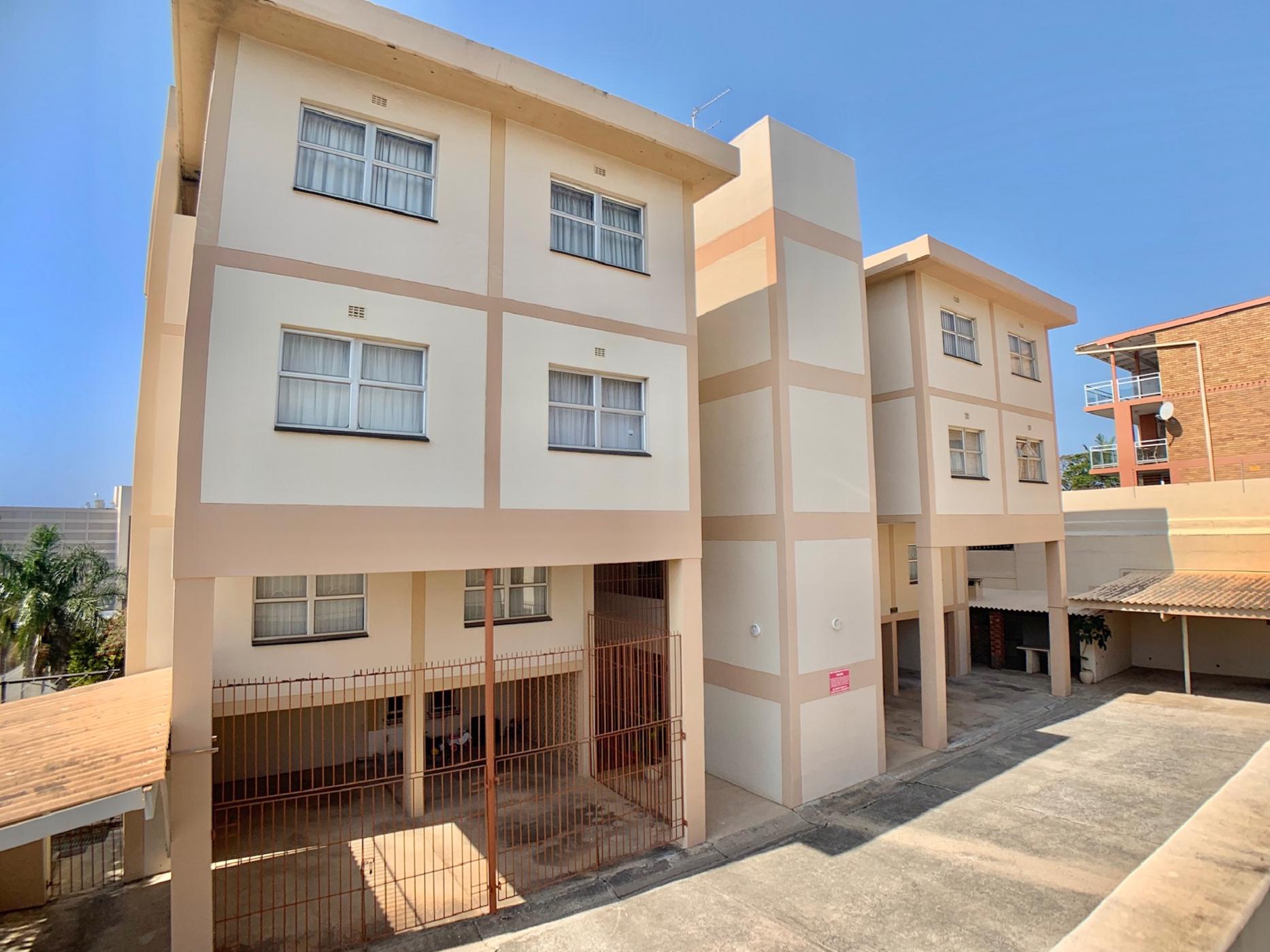 3 Bedroom Apartment For Sale Margate 1PX1456276 Pam Golding