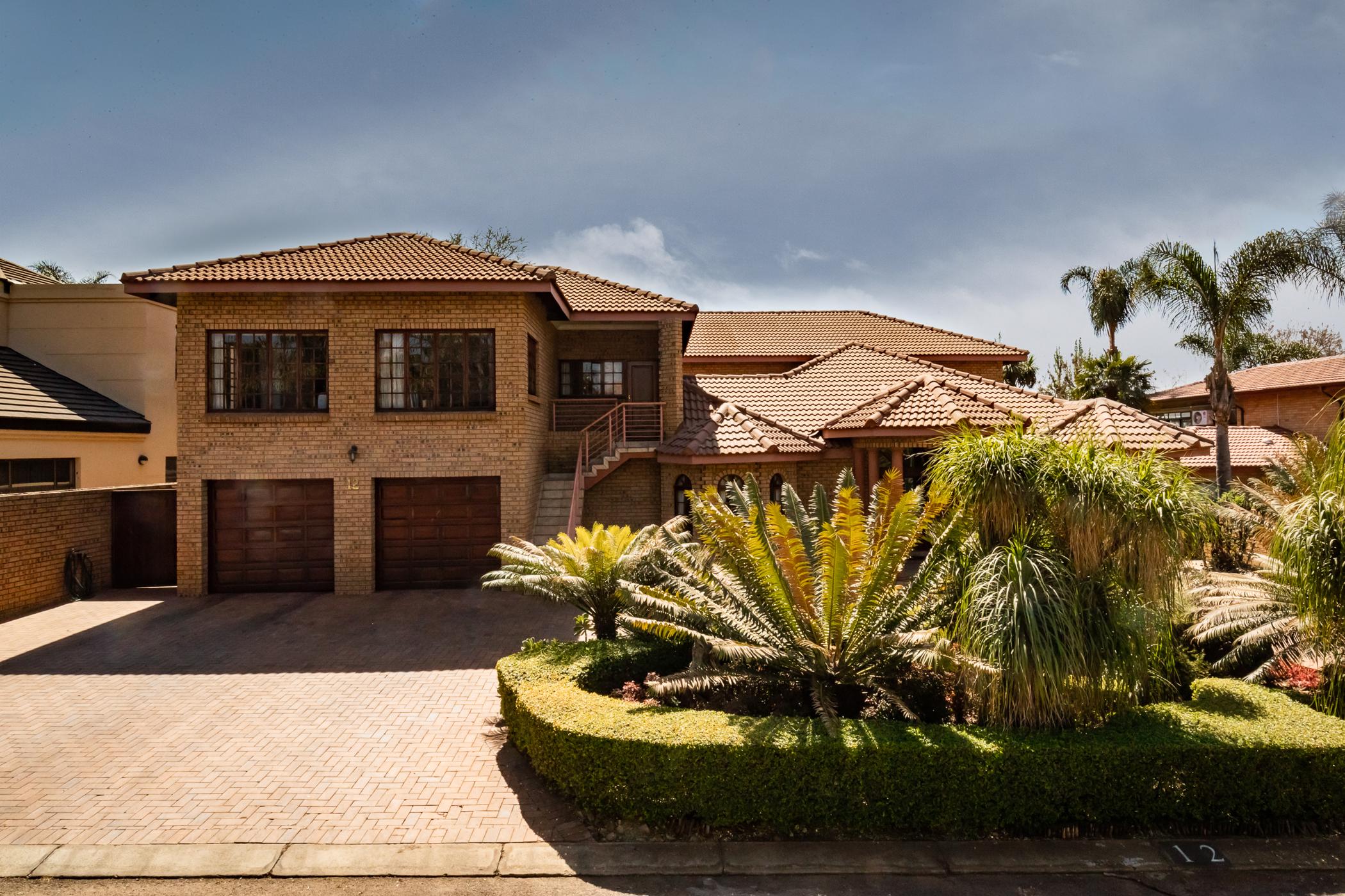 5 Bedroom House For Sale Centurion Golf Estate CN1454040 Pam