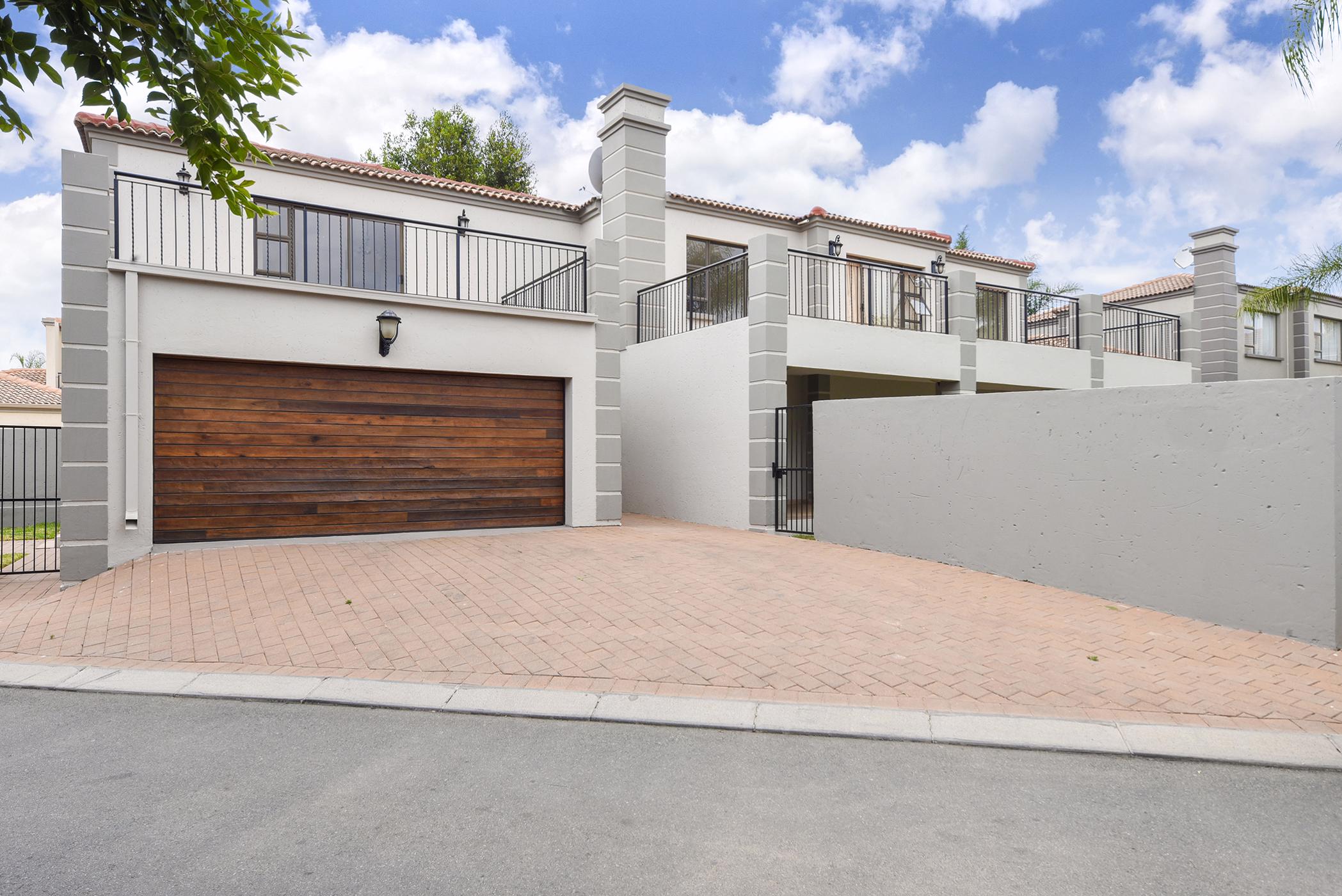 4 Bedroom House For Sale Broadacres FW1461340 Pam Golding Properties