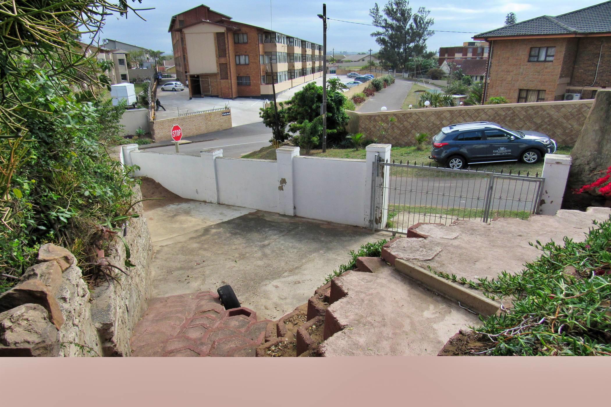 3 Bedroom House For Sale Isipingo Beach 1WB1458555 Pam Golding