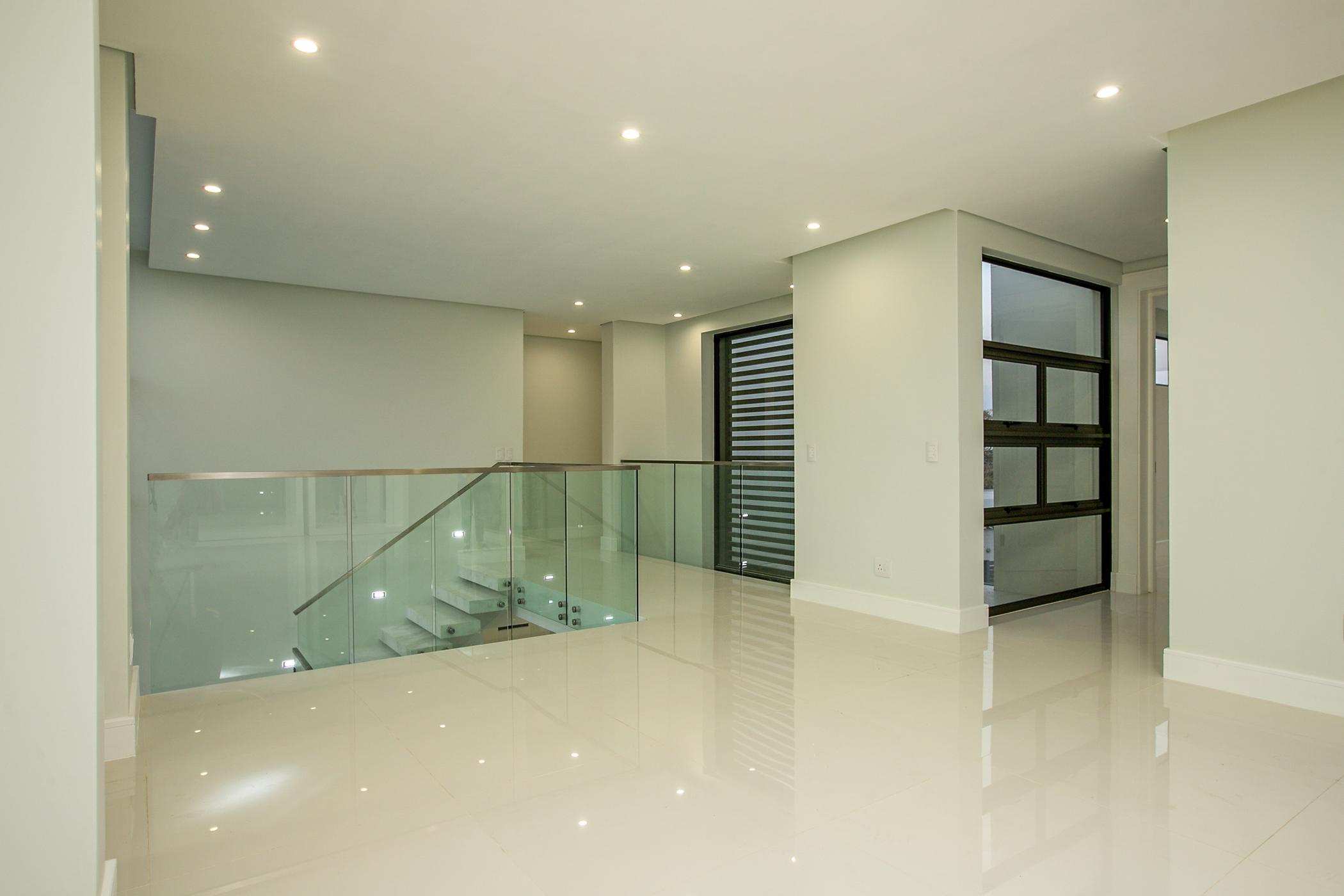 4 Bedroom Doublestorey Cluster For Sale Sandown (Sandton