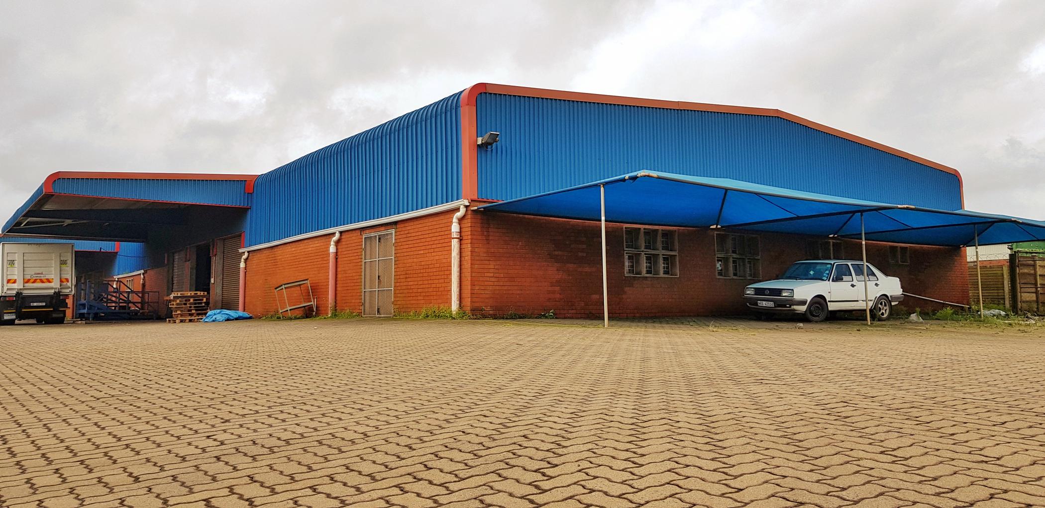 400 m&sup2; commercial industrial property to rent in Alton
