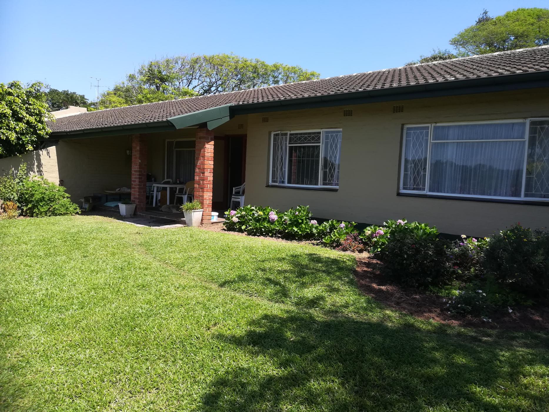 3 Bedroom Townhouse For Sale Amanzimtoti 1WB1634153 Pam Golding