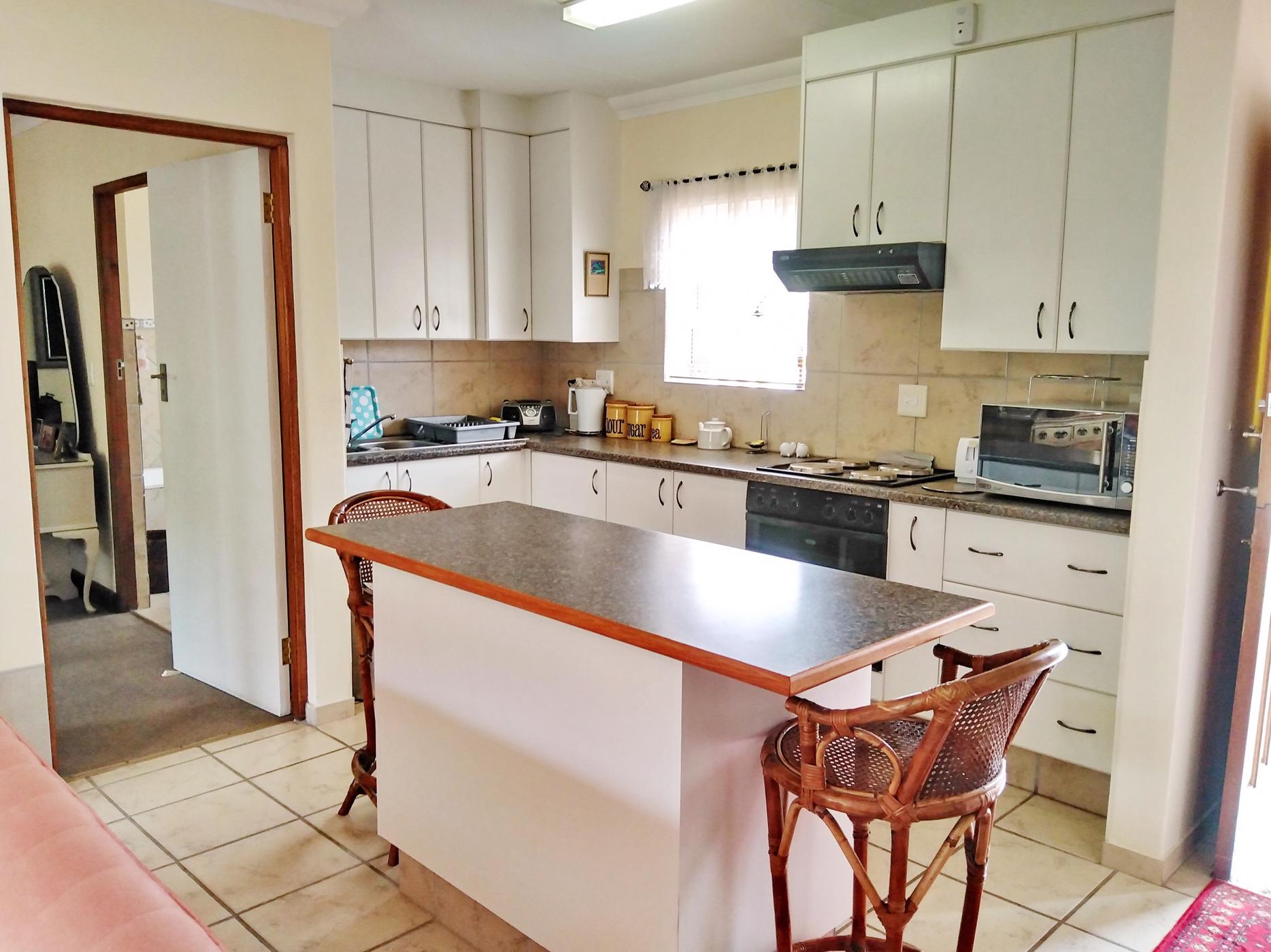 2 Bedroom Townhouse To Rent Groot Brakrivier 1MB1463241 Pam