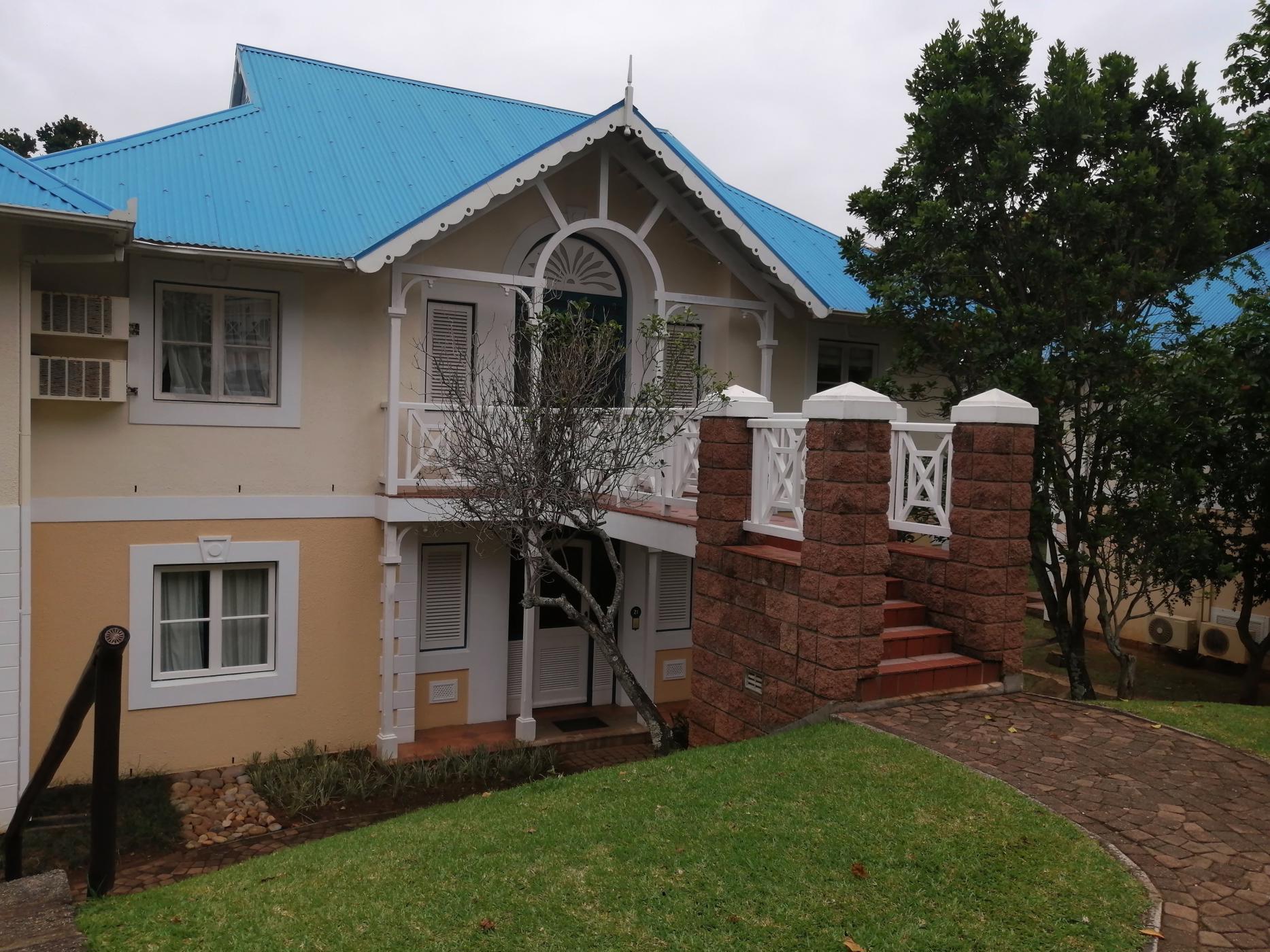 4 bedroom double-storey apartment for sale in Port Edward