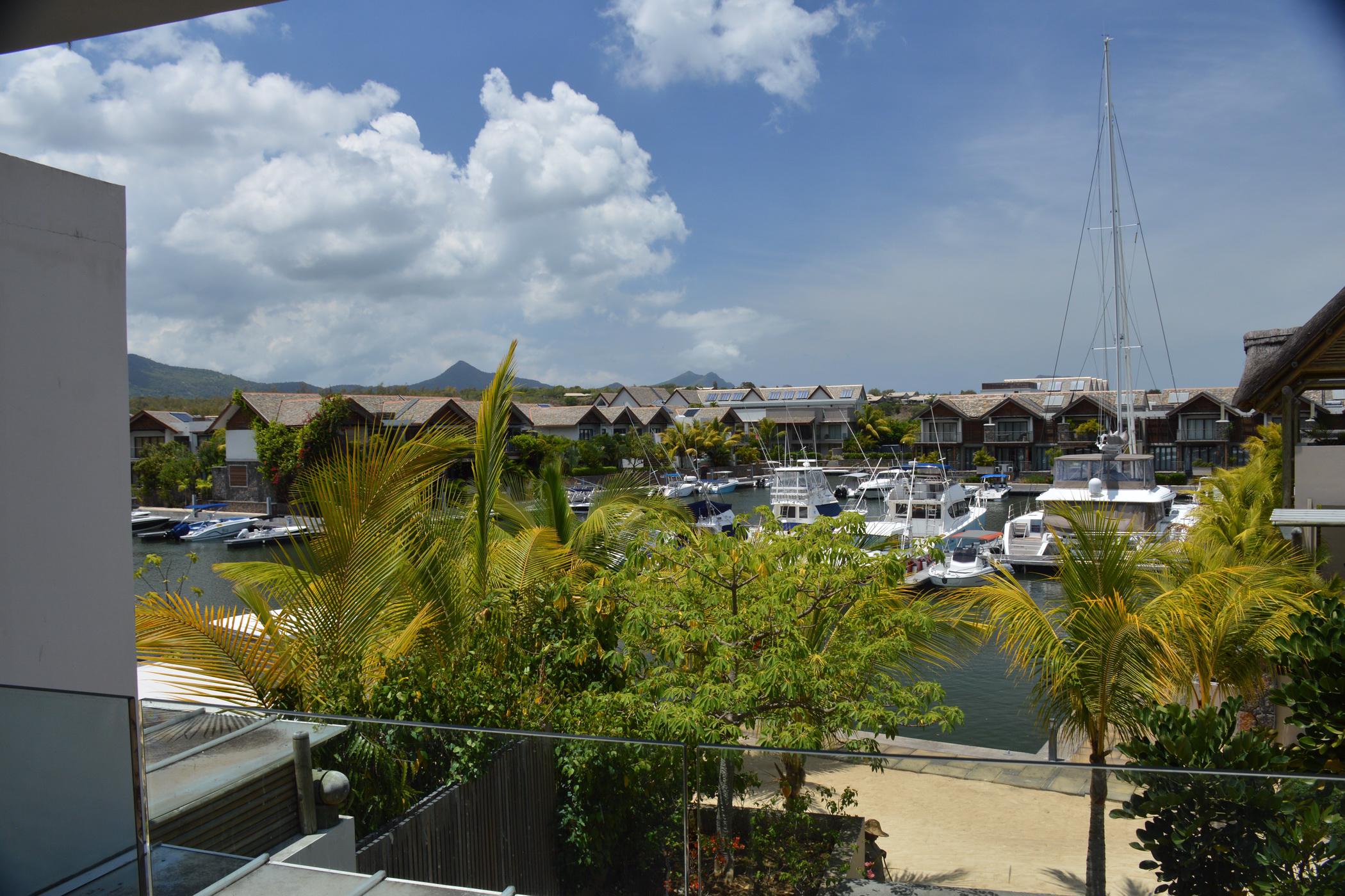 3 Bedroom Apartment To Rent Black River (Mauritius) MUR1466104