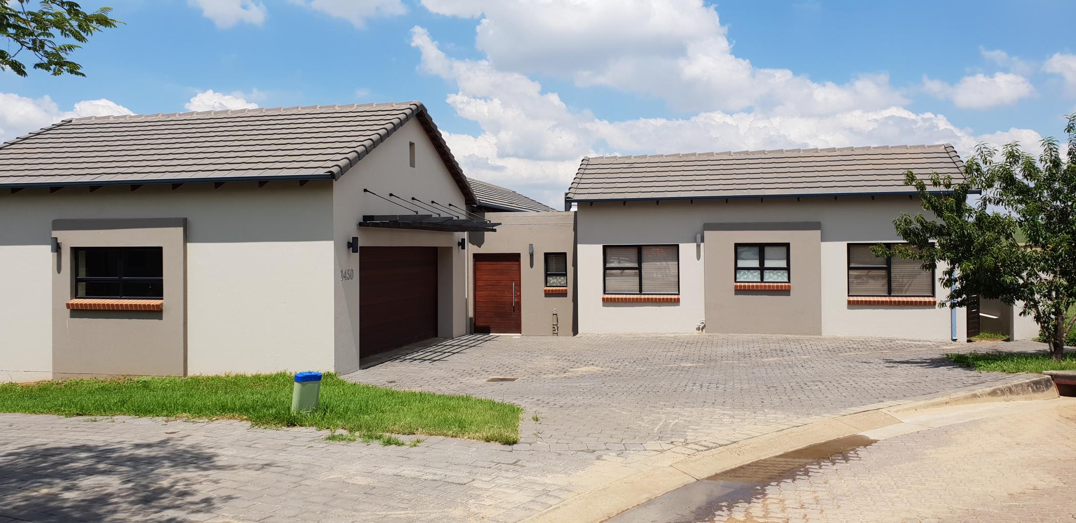 3 Bedroom House For Sale Copperleaf 1CE1476463 Pam Golding Properties