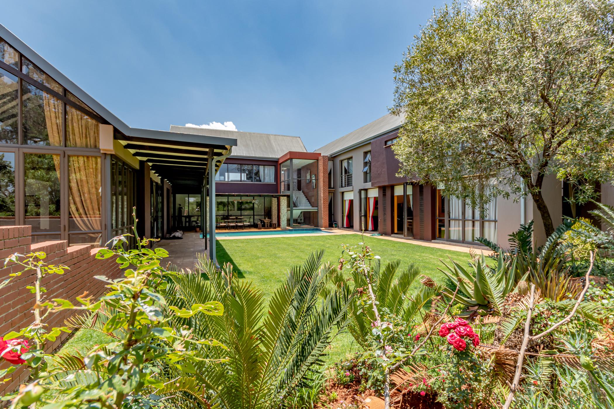 5 Bedroom House For Sale Serengeti Golf Estate 1KQ1472636 Pam