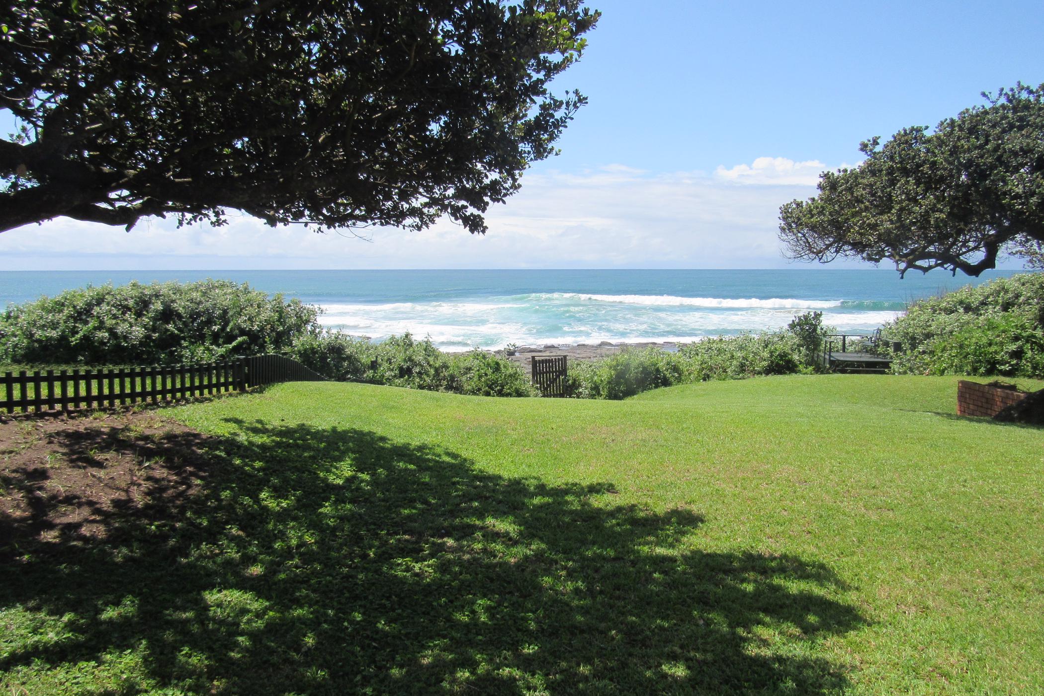 5 Bedroom House For Sale Oslo Beach (Port Shepstone) 1PX1471965 Pam Golding Properties