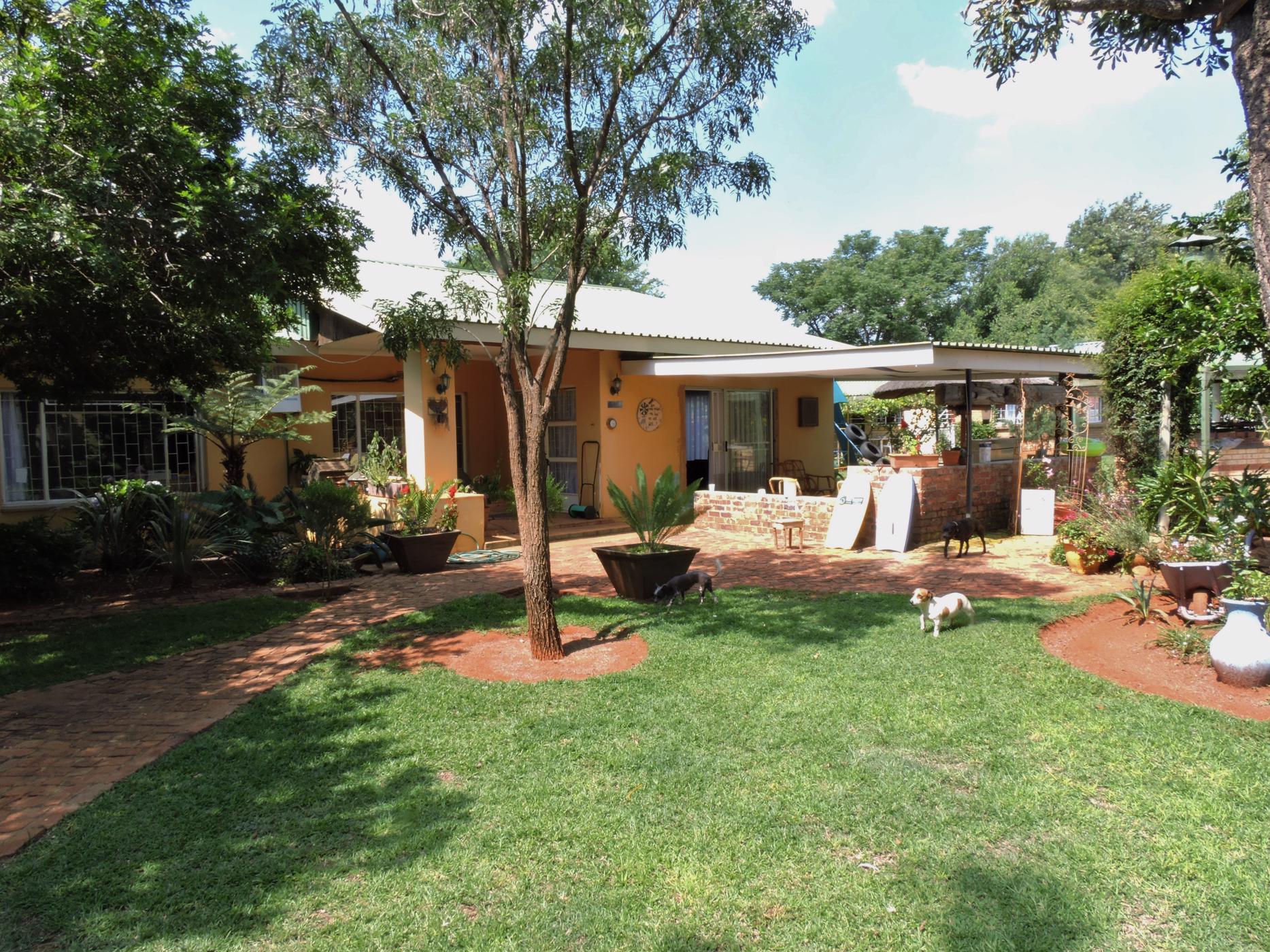 1.5 hectare Game Farm For Sale Rustenburg North 1RU1471671 Pam