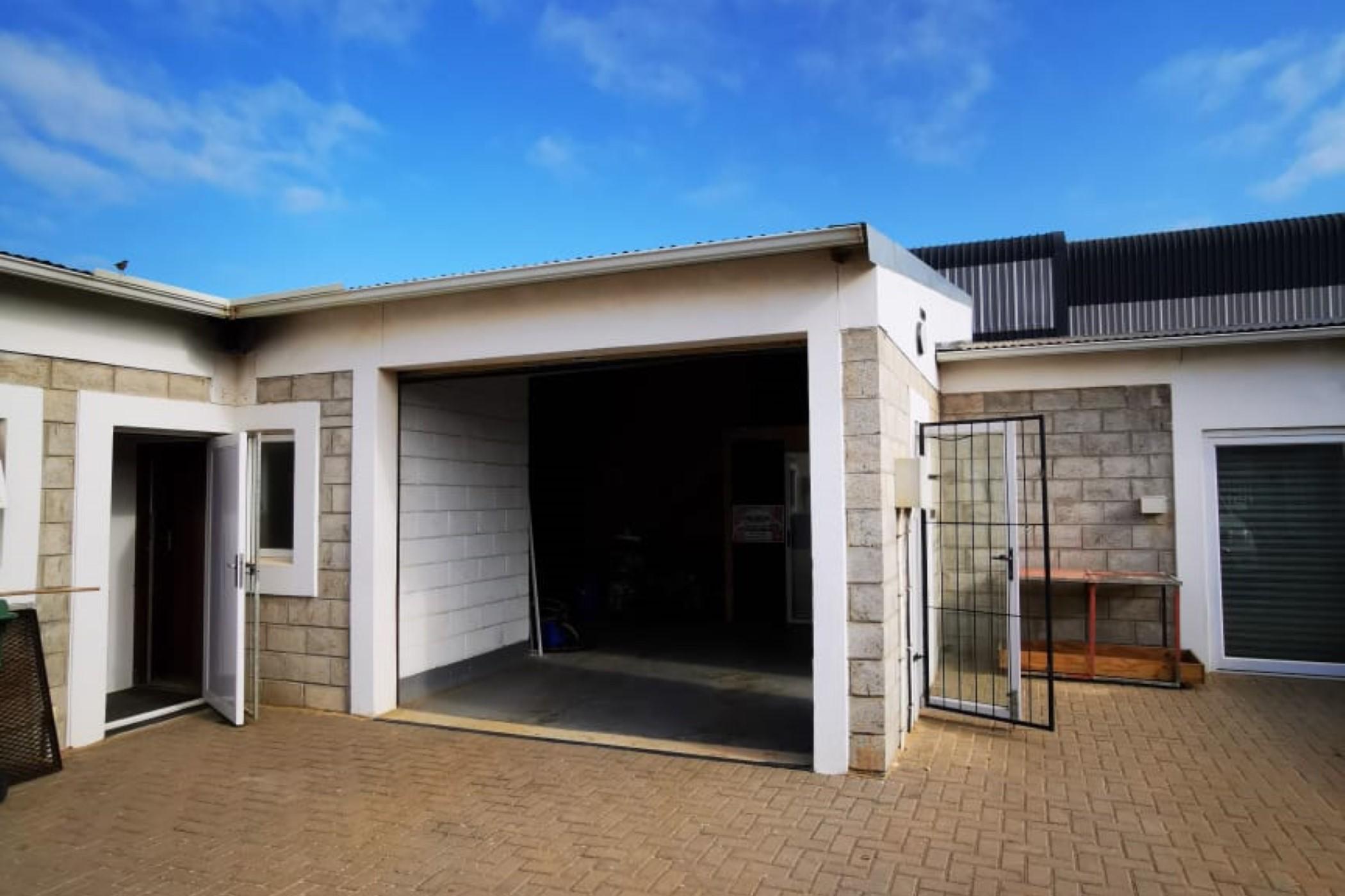 138 m2 Commercial Industrial Property For Sale St Francis Bay Industrial 1SA1603807 Pam