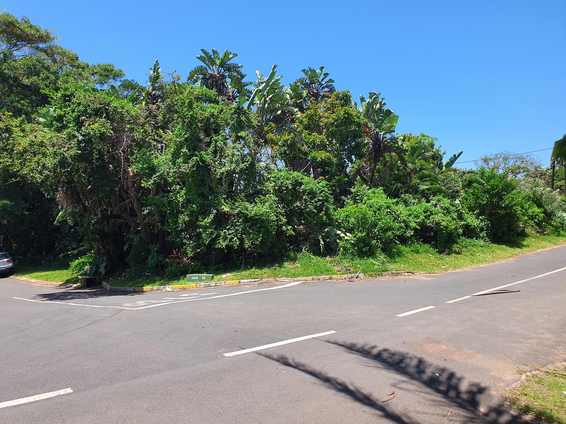 949 m&sup2; commercial vacant land for sale in Marina Beach