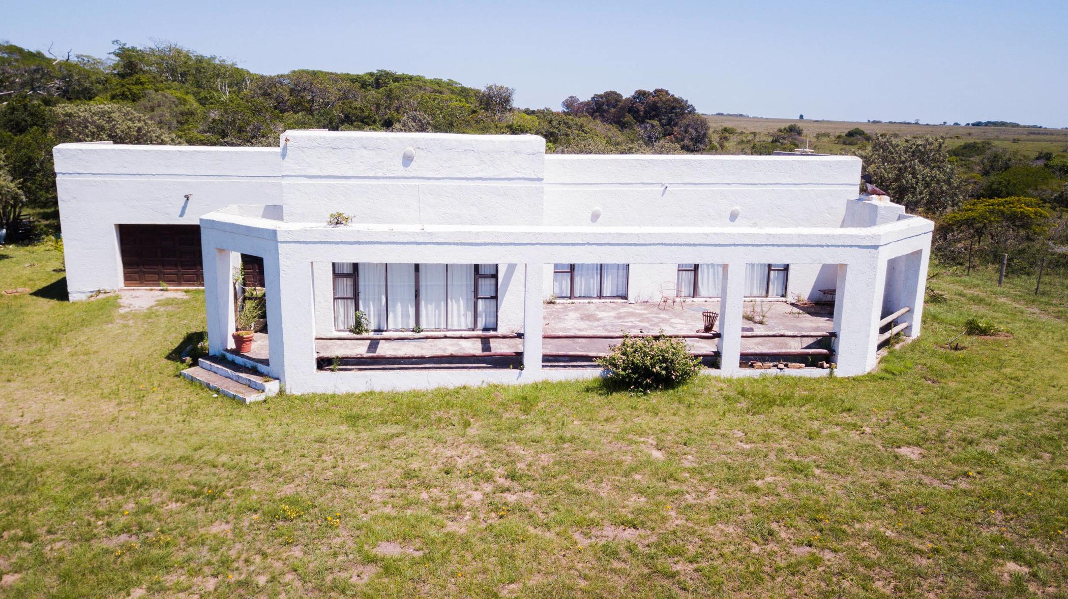 228348 m2 Lifestyle Property For Sale Seafield (Kleinemonde