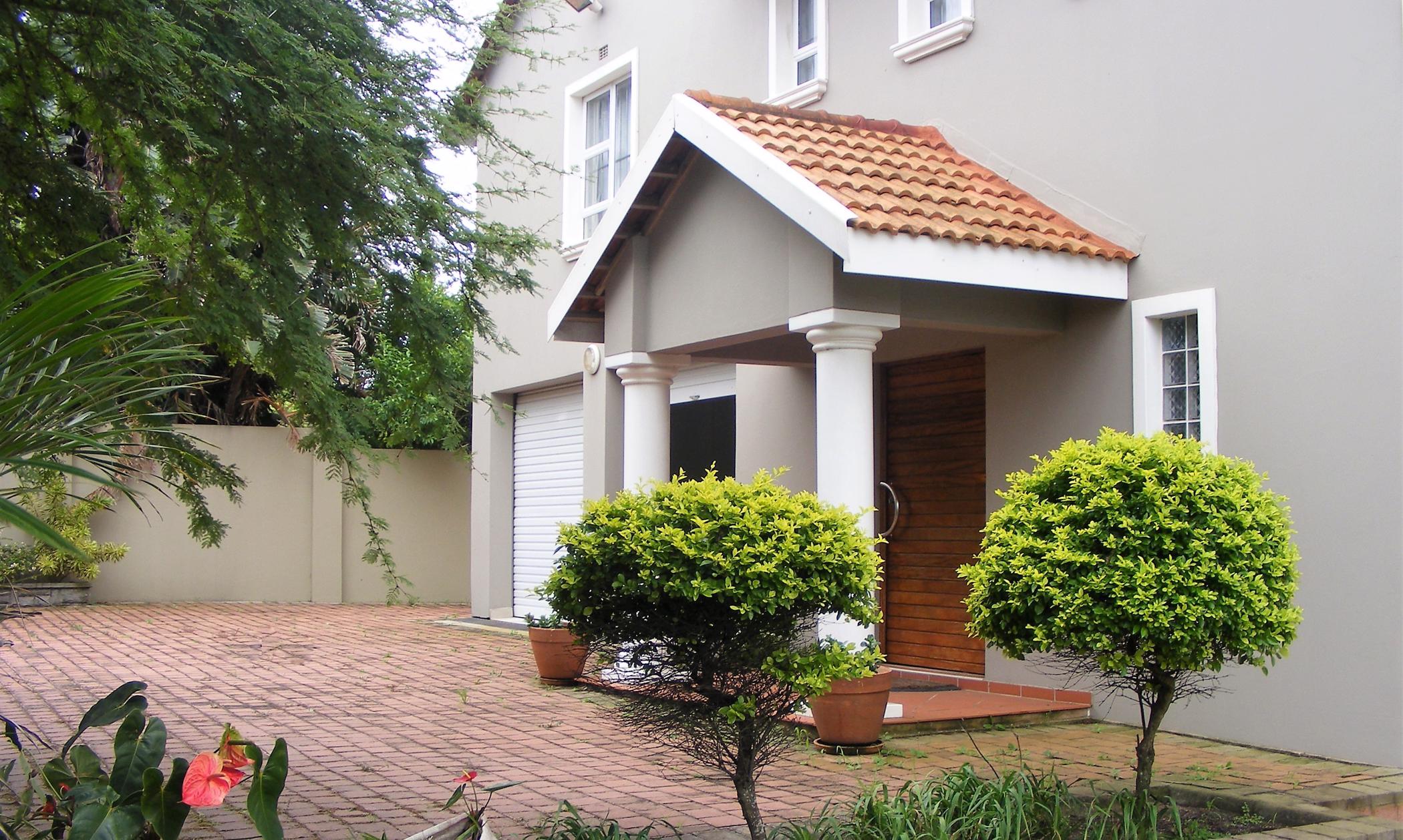 6 Bedroom Doublestorey House For Sale Port Edward 1PD1476614 Pam