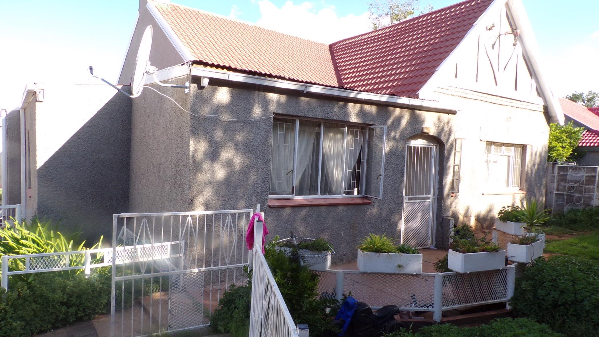 Hilton (Bloemfontein) Houses For Sale Pam Golding Properties
