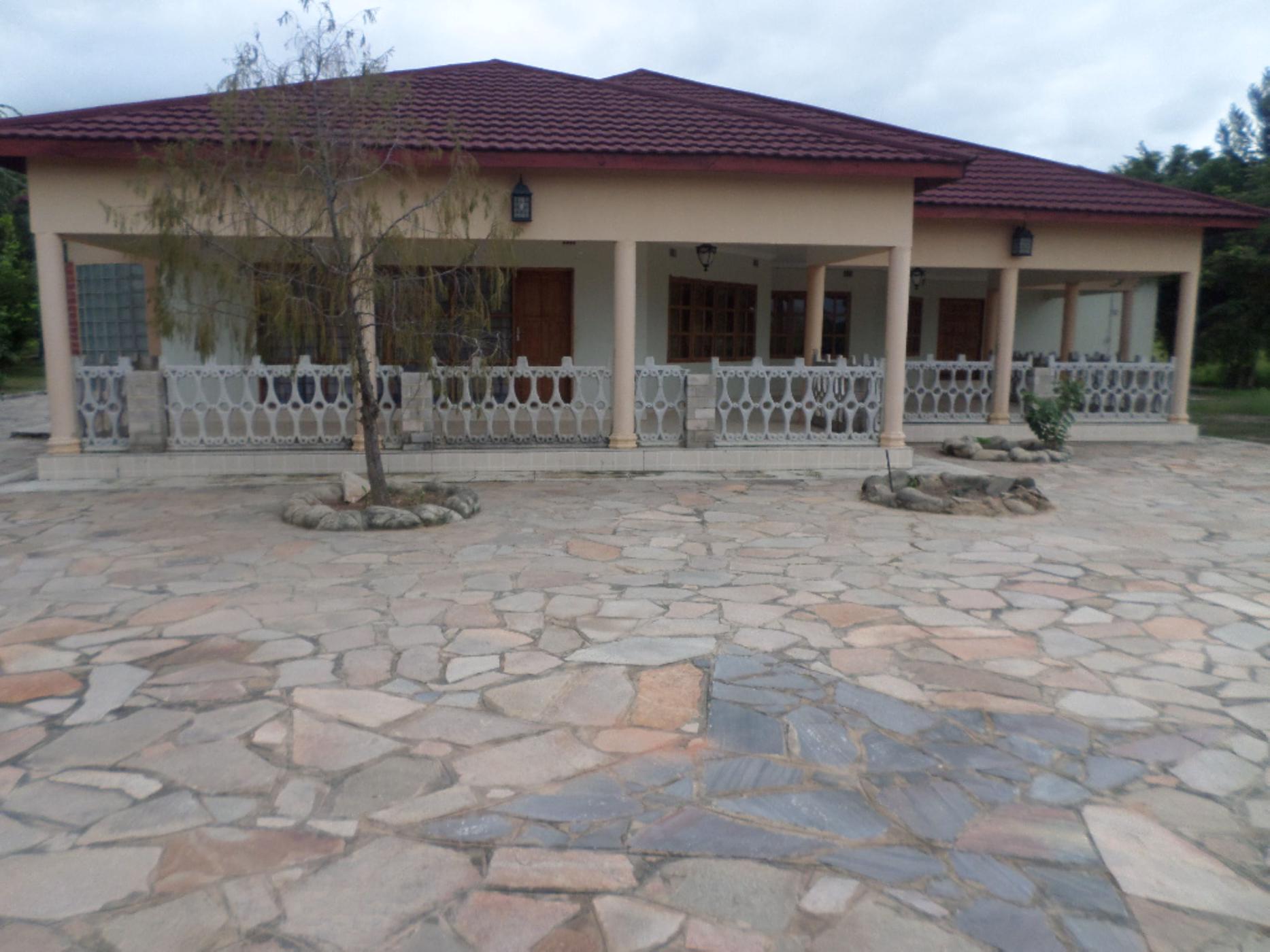 6 bedroom house to rent in Lusaka East (Zambia)