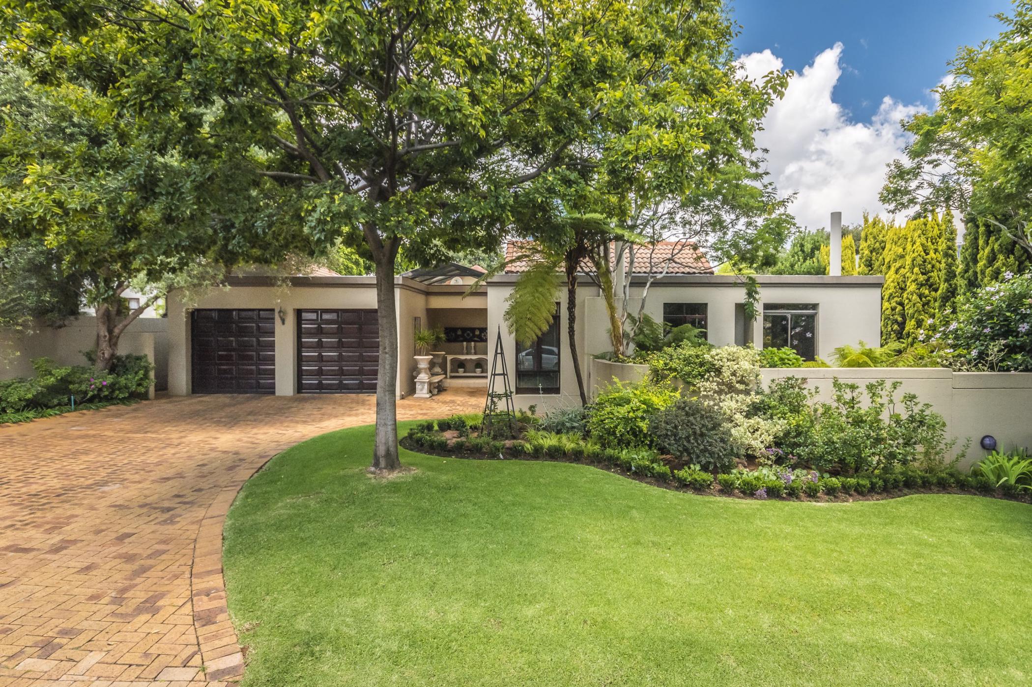 3 Bedroom Cluster House For Sale Northcliff (Johannesburg