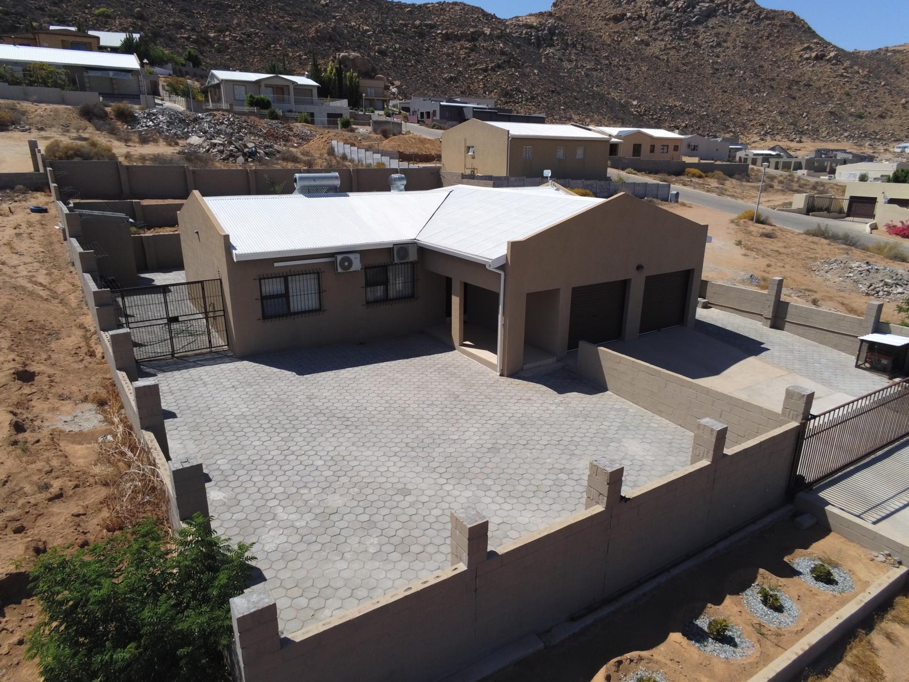 3 Bedroom House For Sale Springbok 1NA1477677 Pam Golding Properties