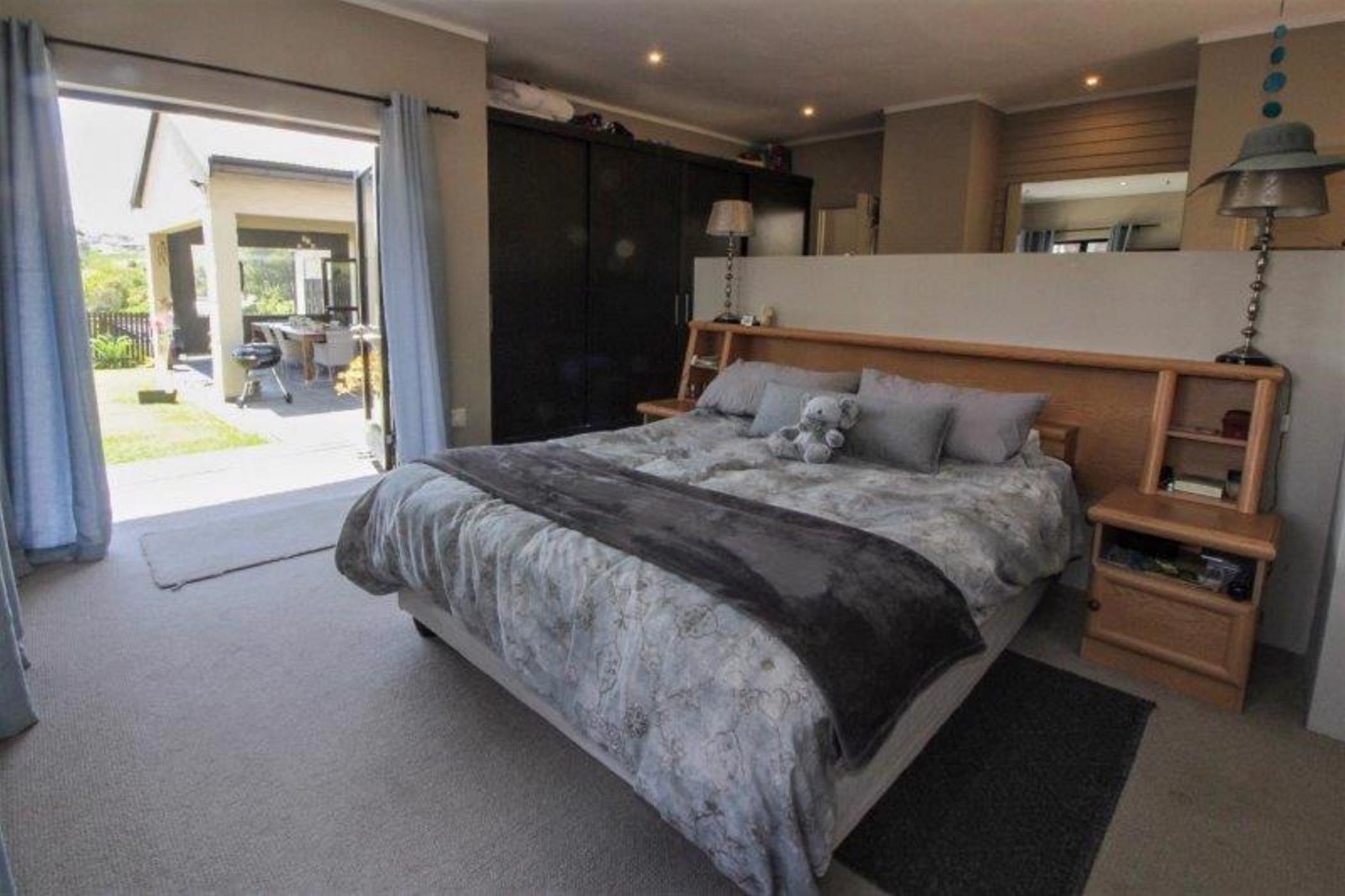 3 Bedroom House For Sale Welbedacht 1KG1477783 Pam Golding Properties