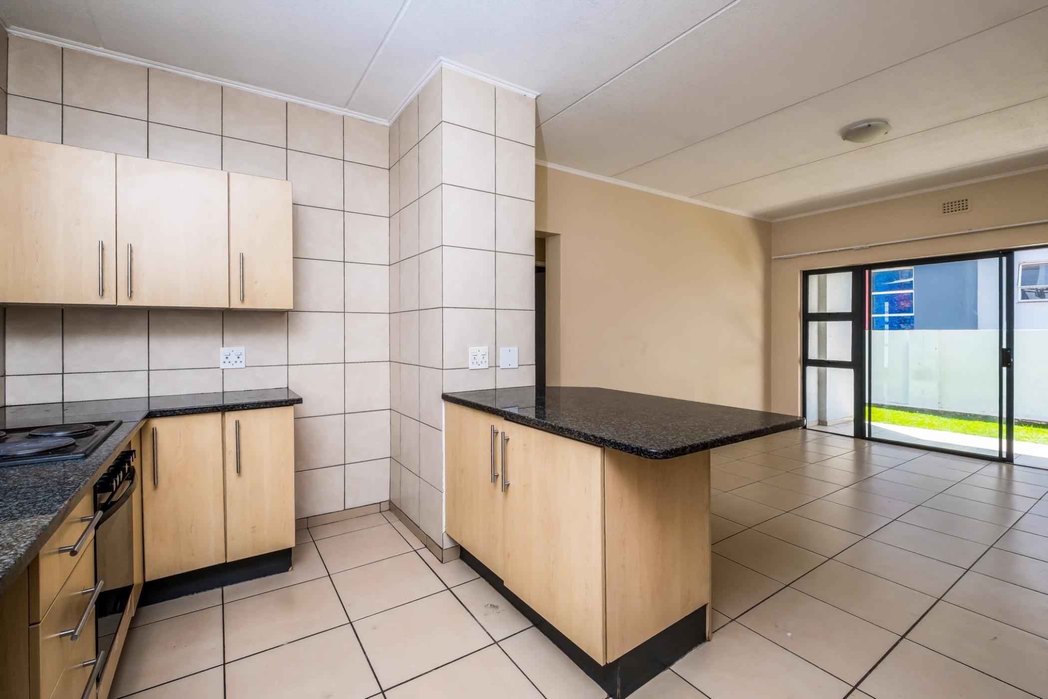 2 Bedroom Apartment To Rent Ferndale (Randburg) RAL1498519 Pam