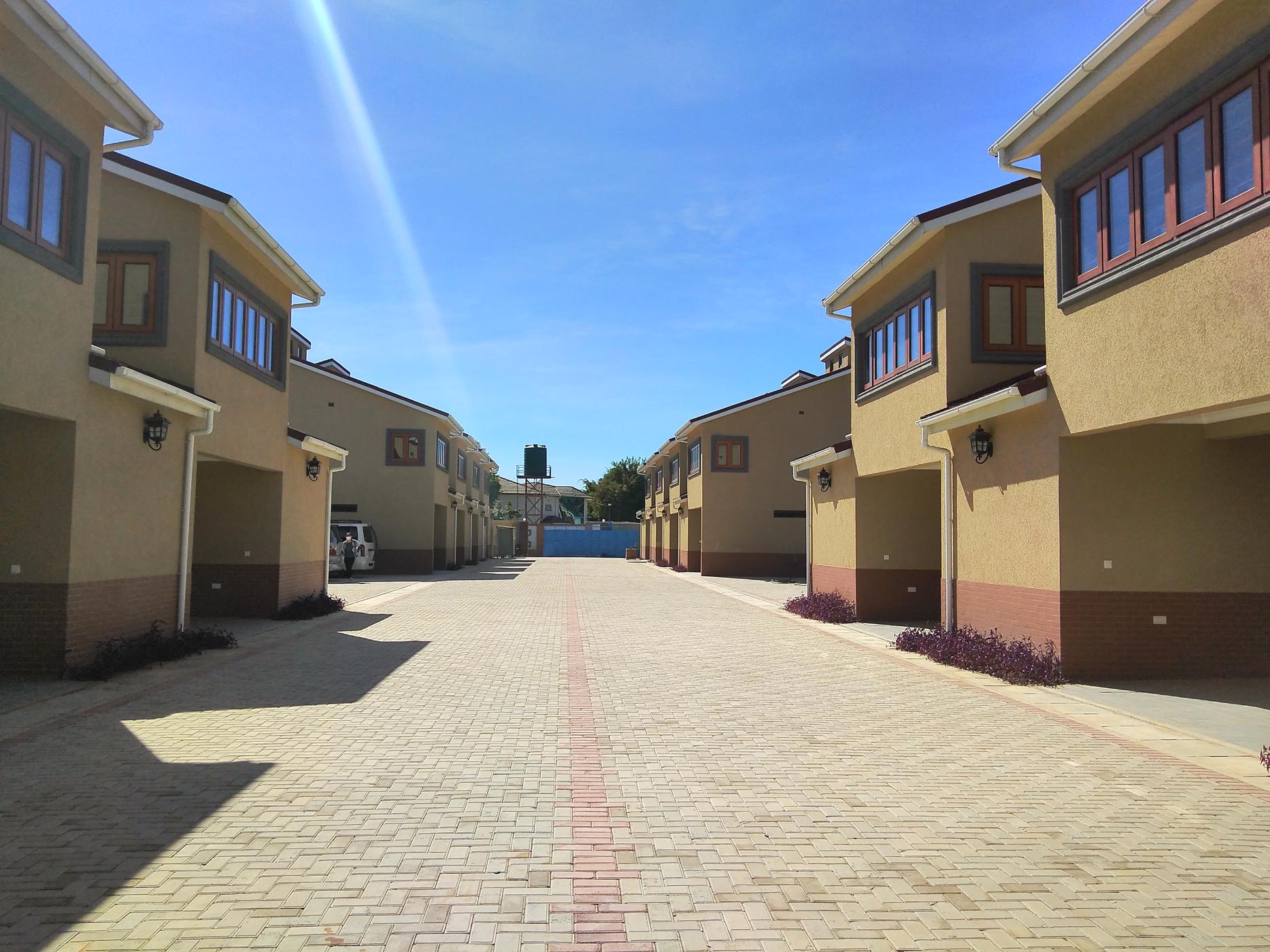 3 Bedroom Townhouse To Rent Sunningdale (Zambia) 3ZA1482622 Pam